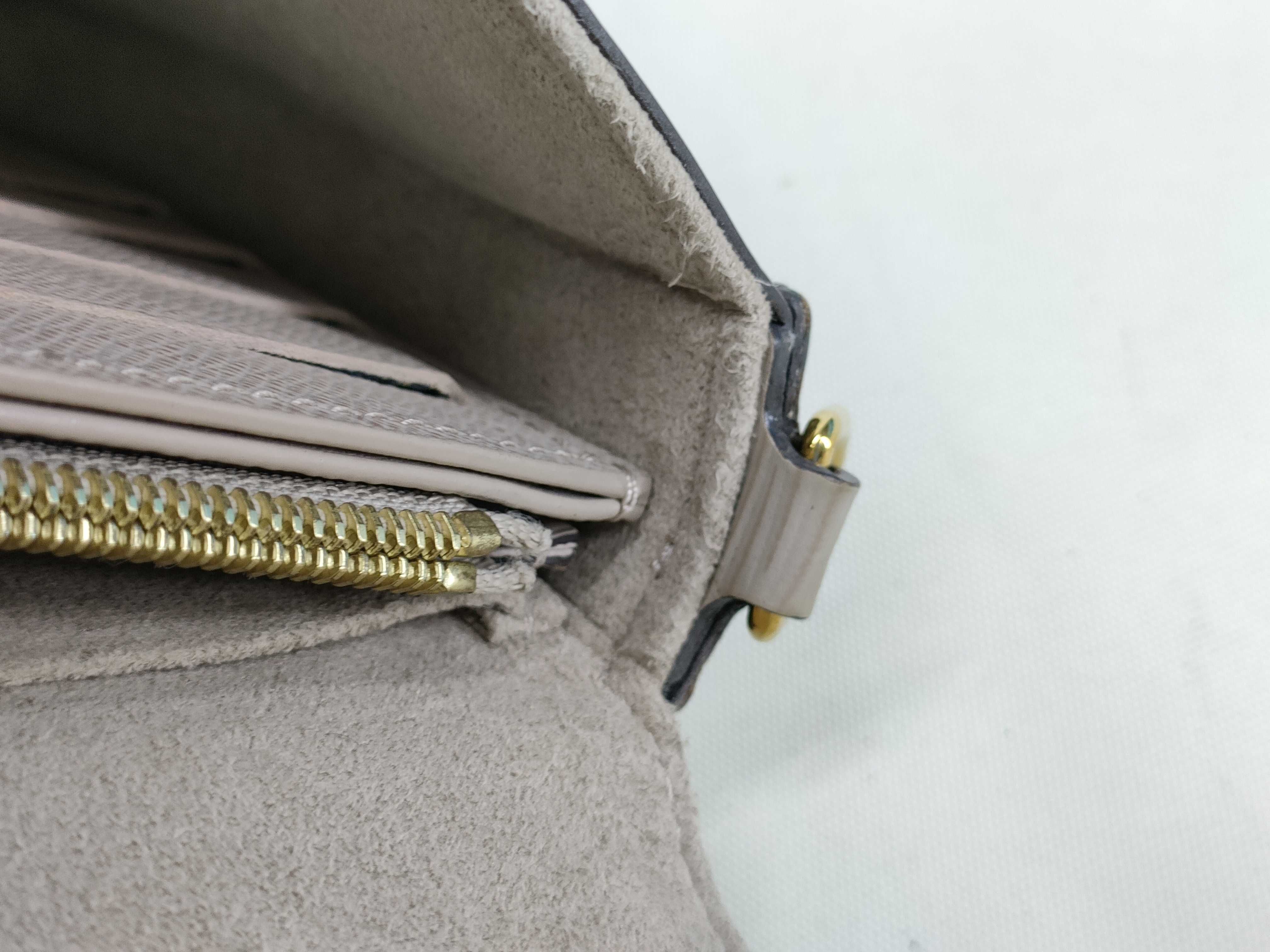 Epi Leather Pochette Felicie Galet M68758 TJ026 Shoulder Bag — view 10