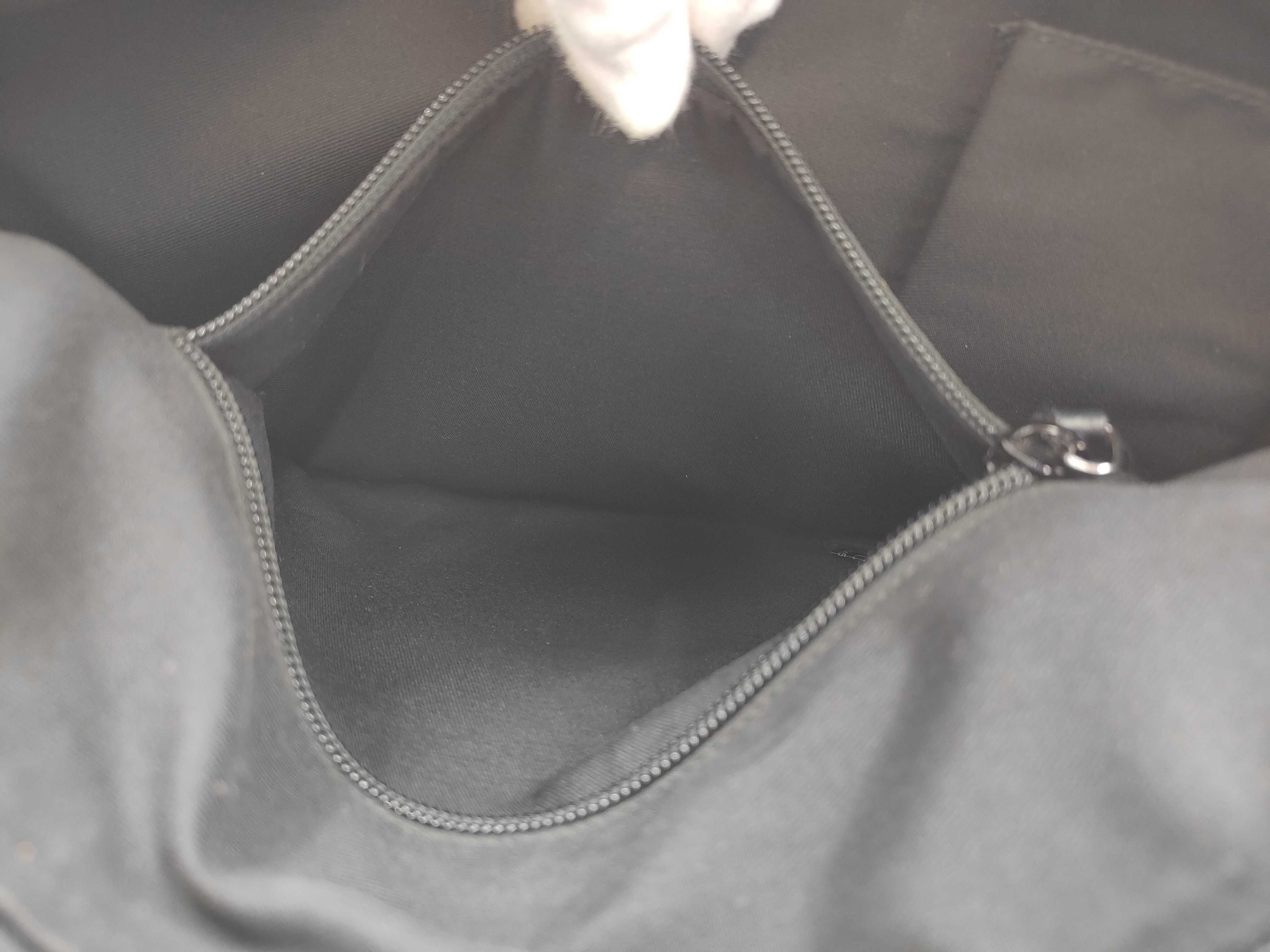 GG Canvas Shoulder Bag, Black, 145856 520981 — view 12