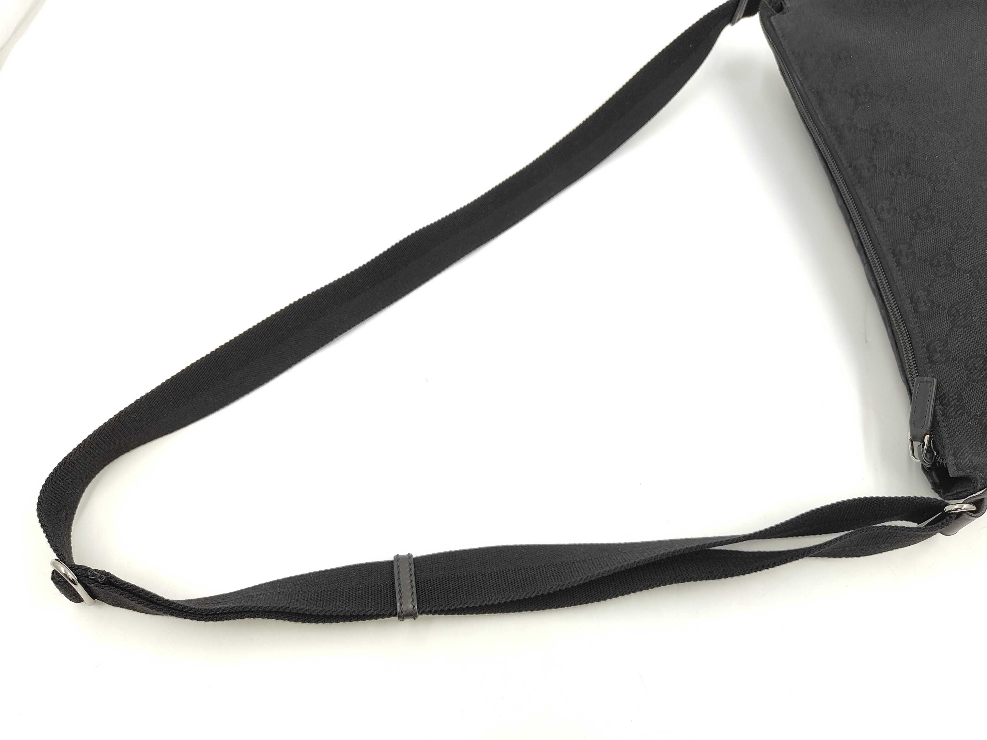 GG Canvas Shoulder Bag, Black, 145856 520981 — view 3