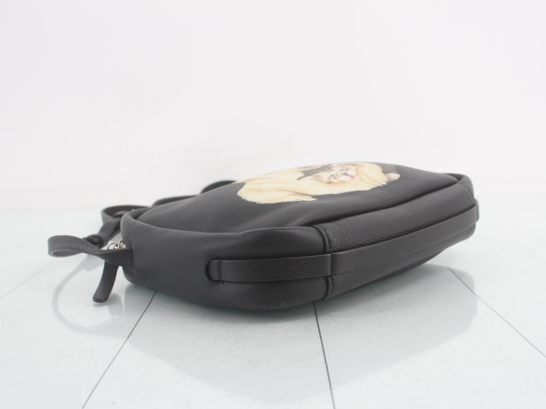 Camera bag — view 5