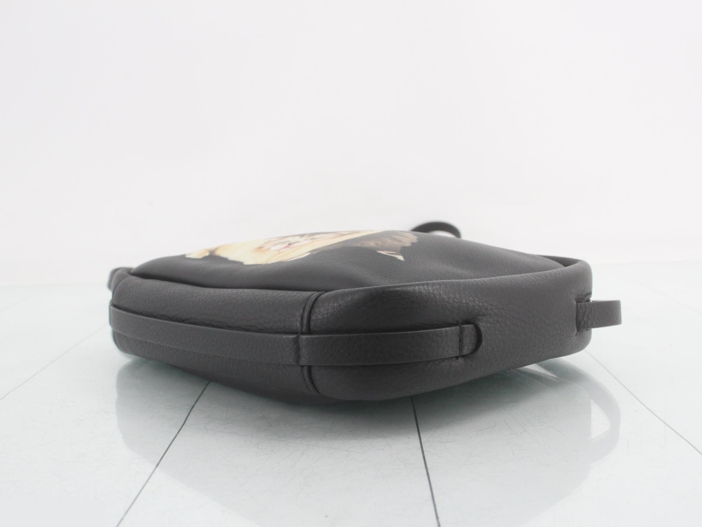 Camera bag — view 6