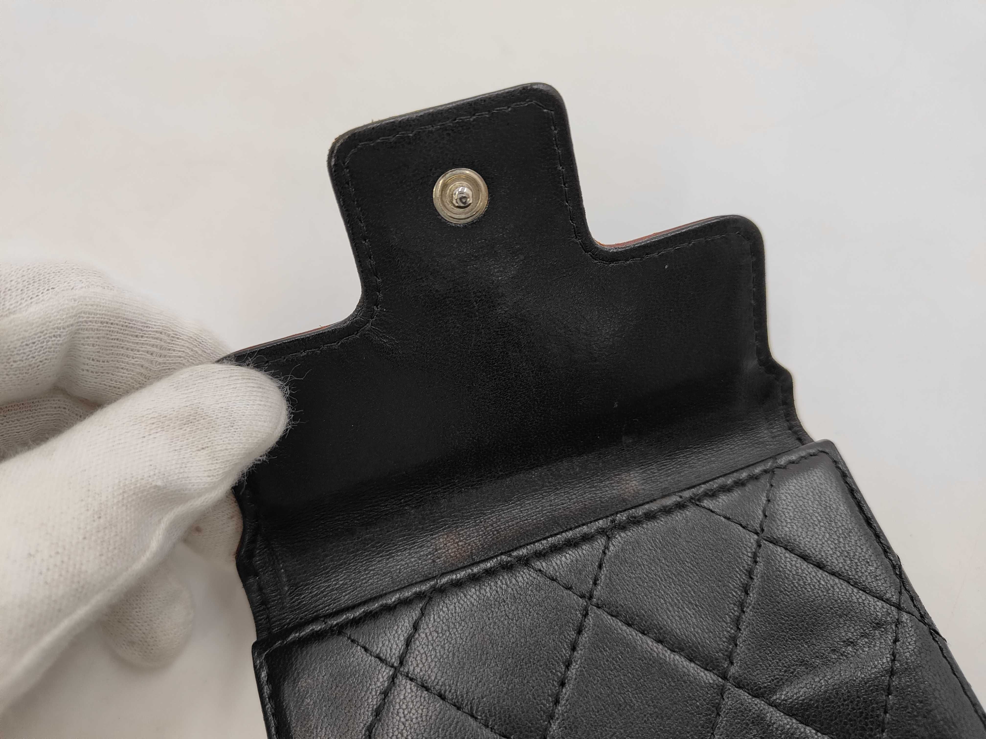 Matelassé Tri-fold Wallet, with original seal, serial number in the 13 range. — view 6