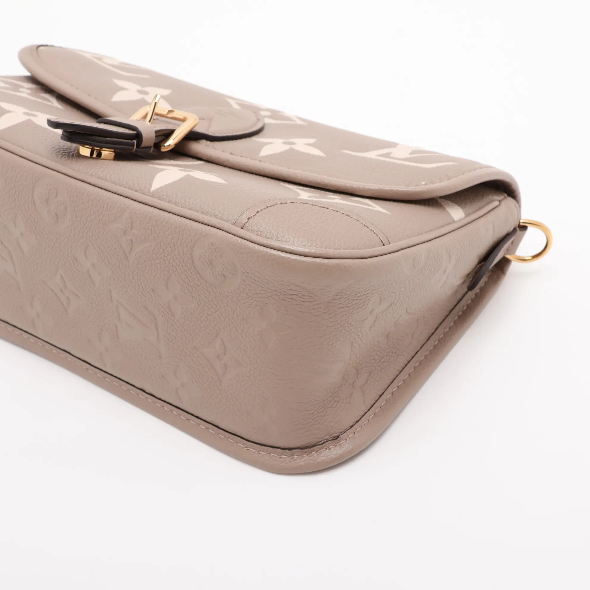 Monogram Empreinte Diane M46583 Beige (RFID detected) — view 3