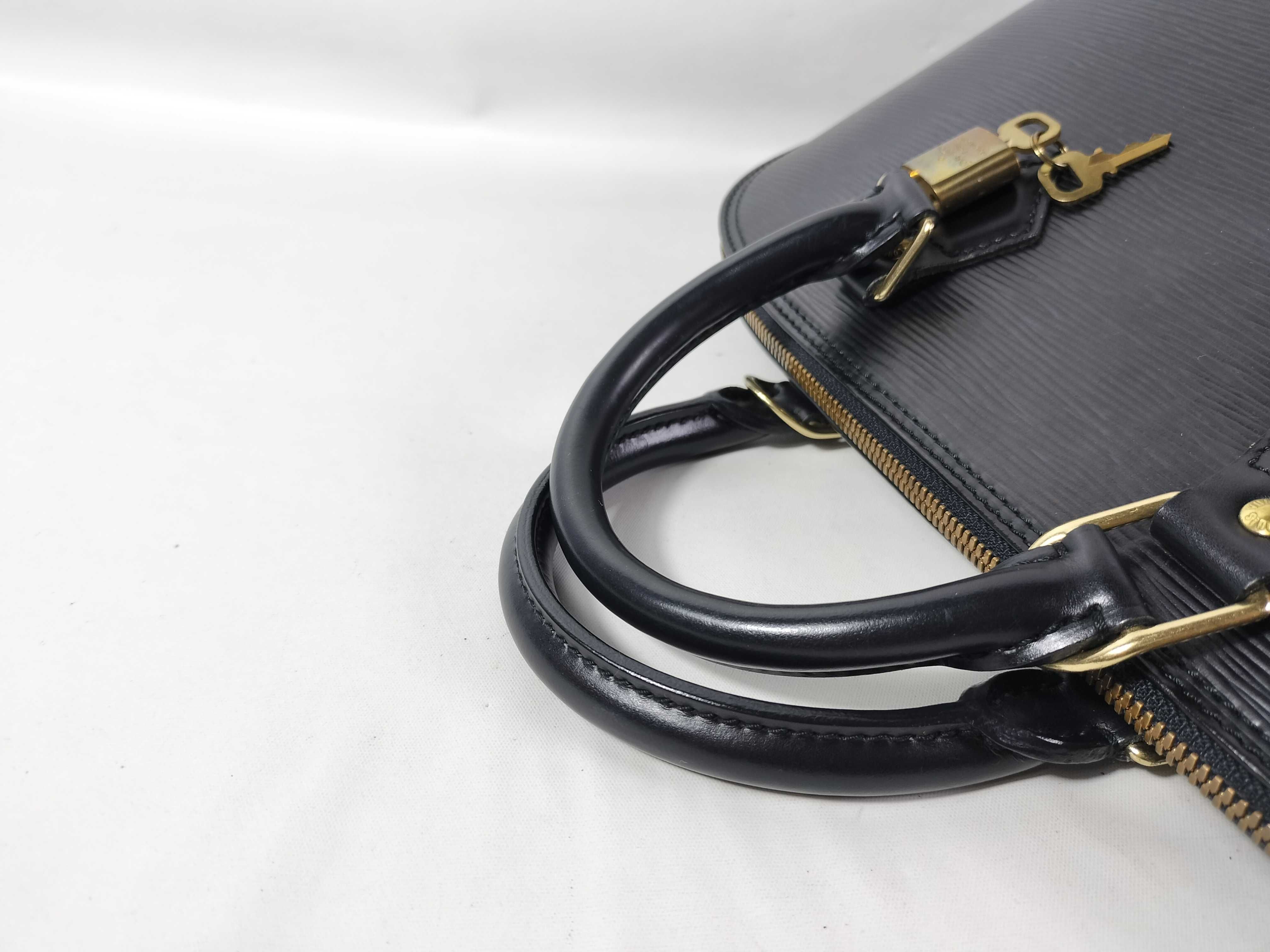 Monogram Louis Vuitton Alma Handbag Epi M52142 Handbag — view 3