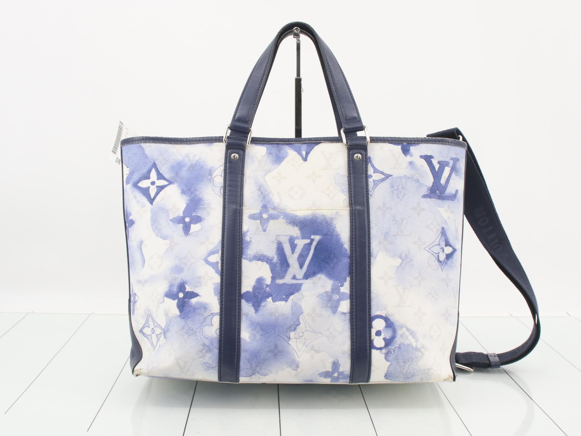 M45755 Weekend Tote GM Watercolor