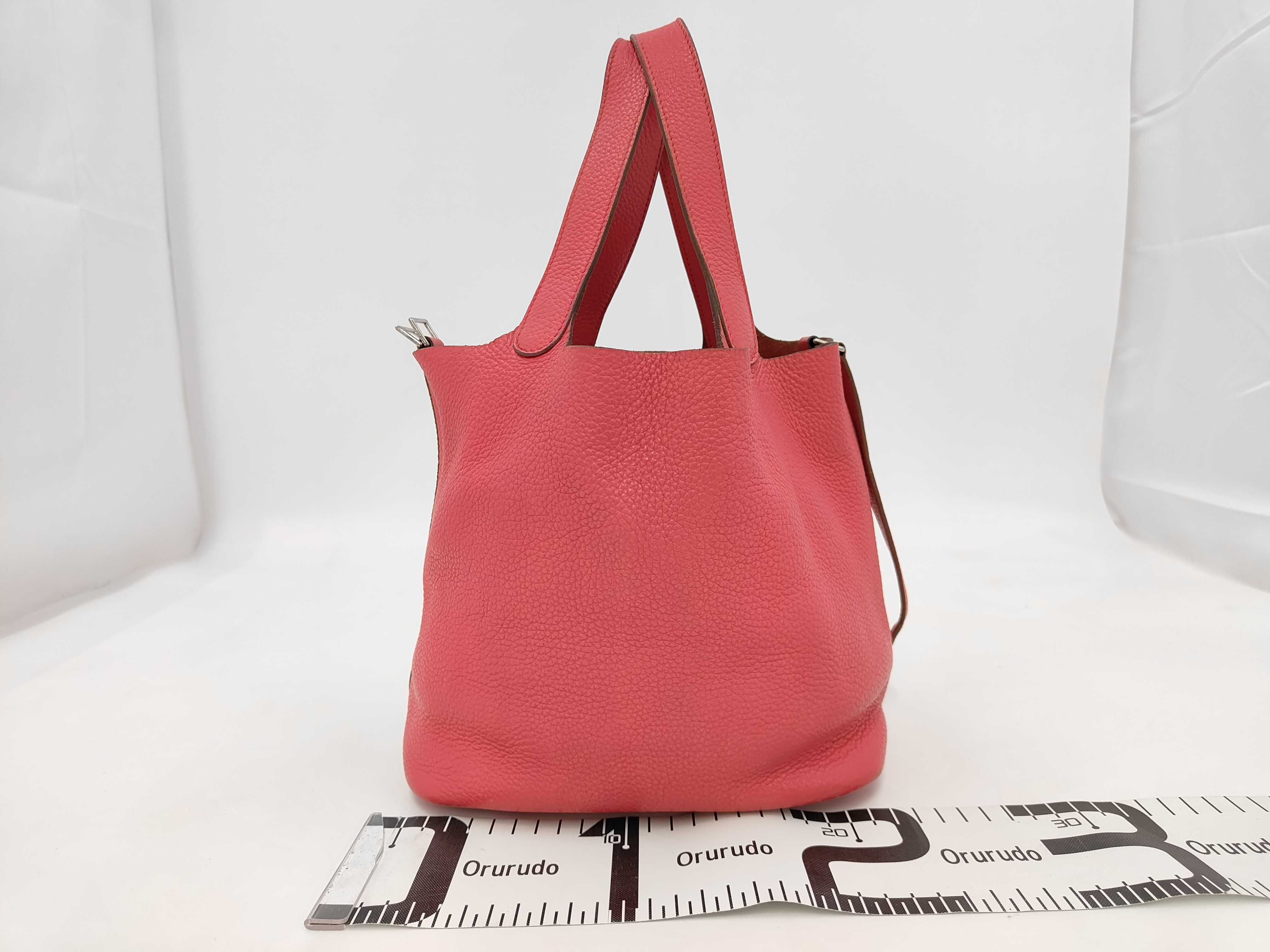Picotan Lock 22 MM Taurillon Clemence Pink Silver Hardware P Handbag — view 2