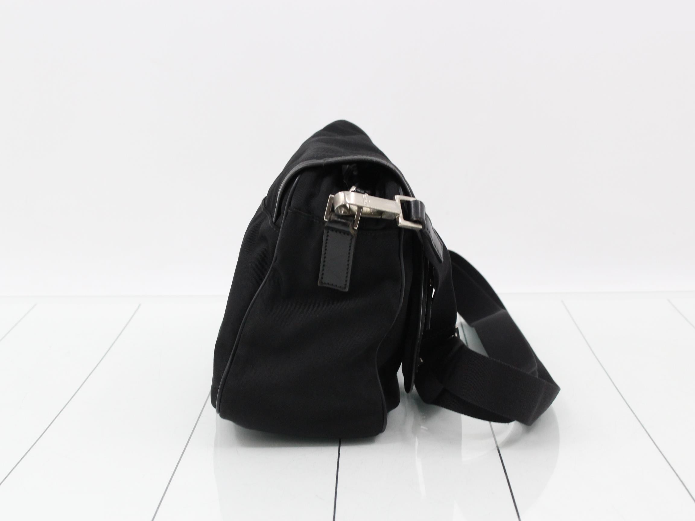 Shoulder bag — view 4