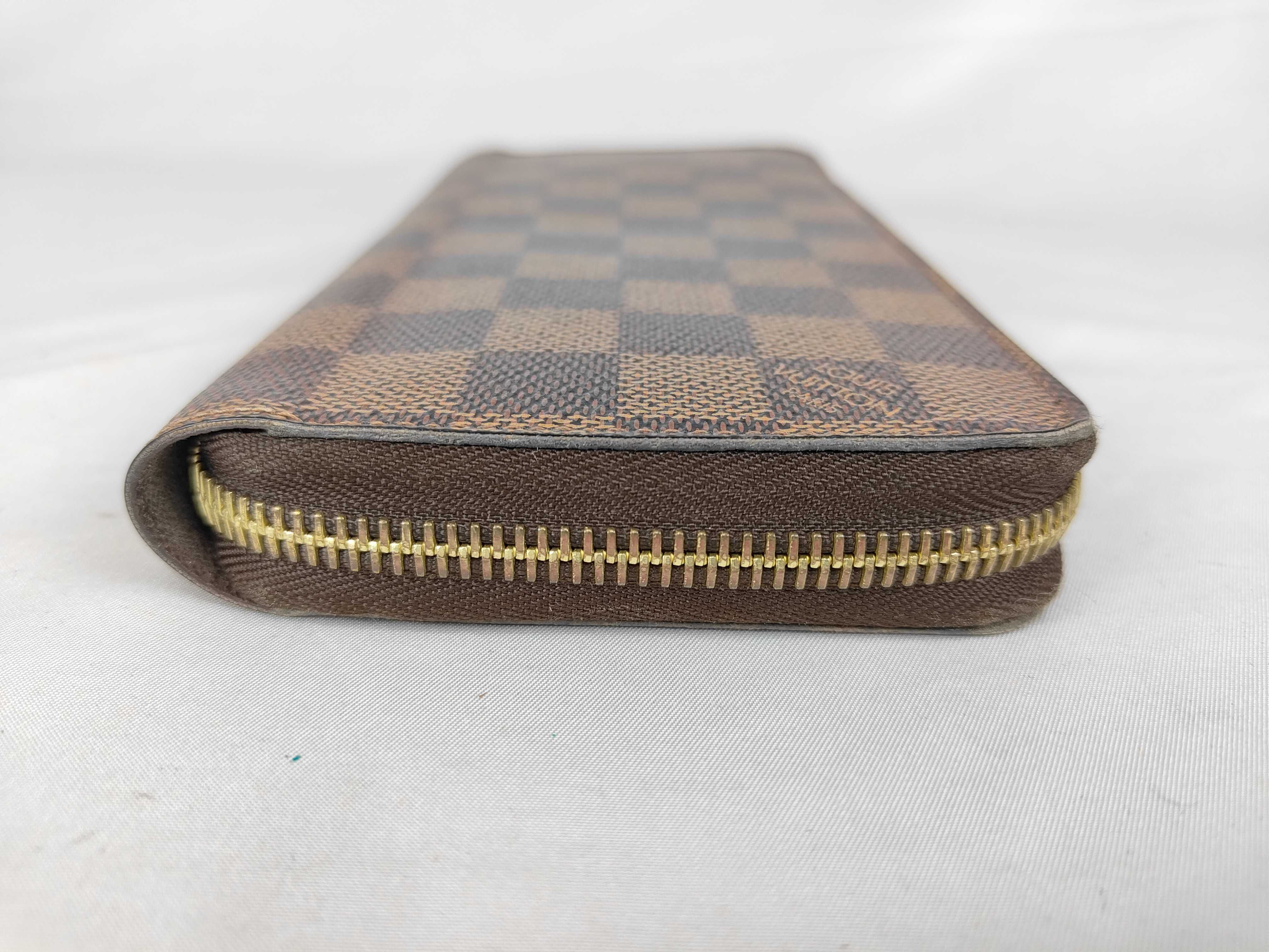 Damier N60015 Damier Round Zip Wallet — view 4