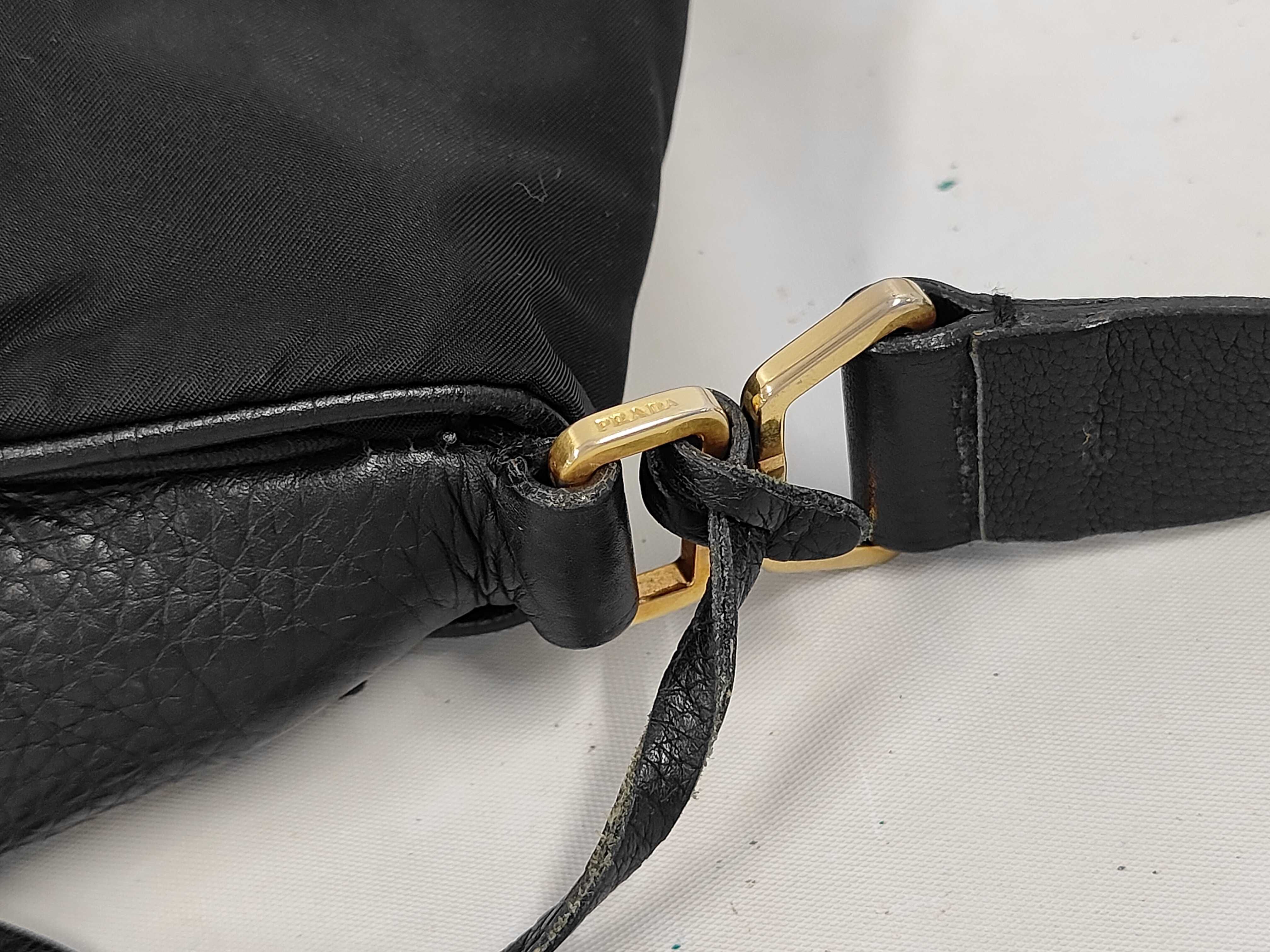 One-Shoulder Bag, Turnlock Closure, Nylon, Black Shoulder Bag — view 7