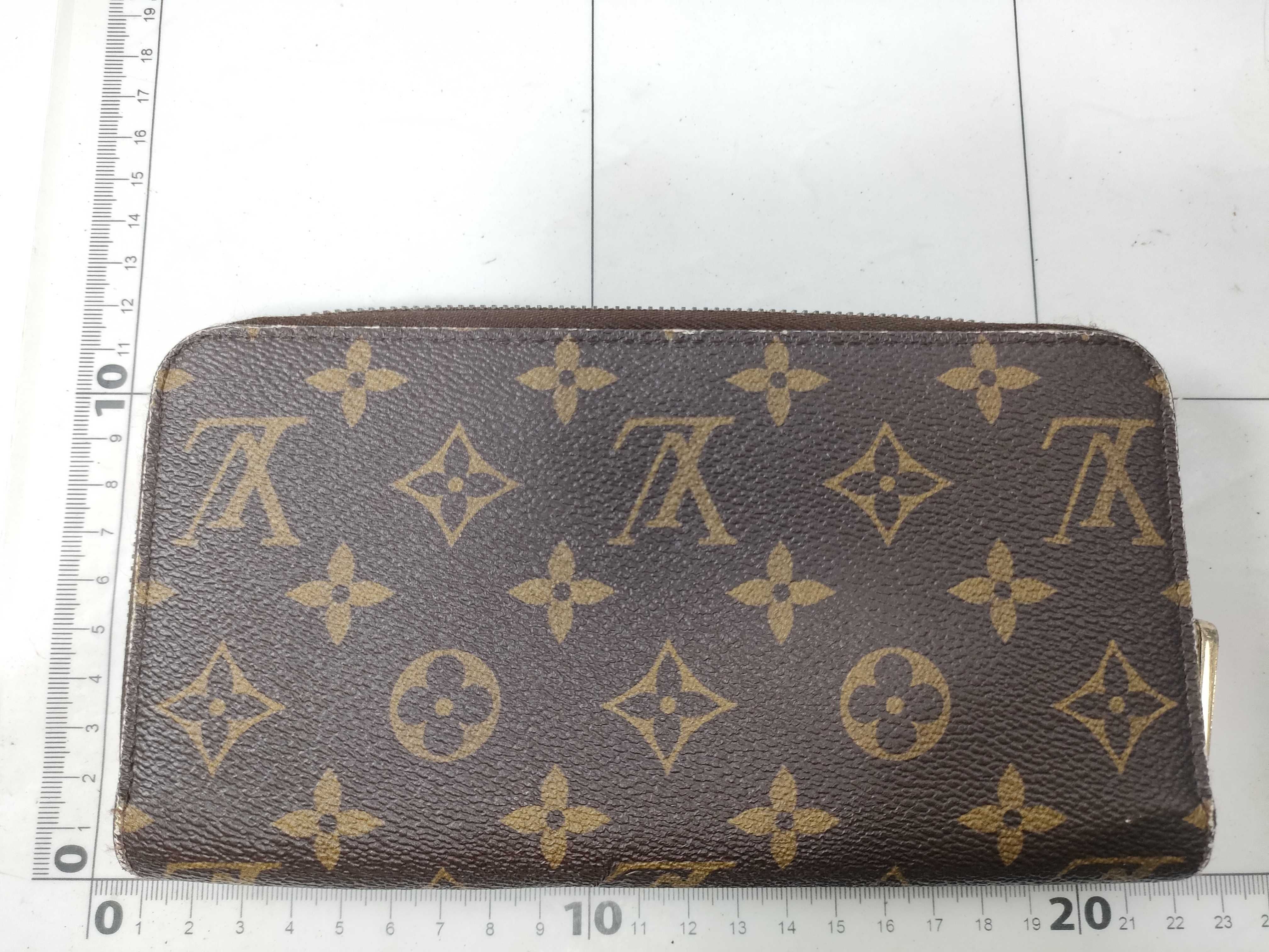 Monogram / Monogram / Zippy Wallet Love Lock / M64116 / Long Wallet / PVC Wallet — view 2