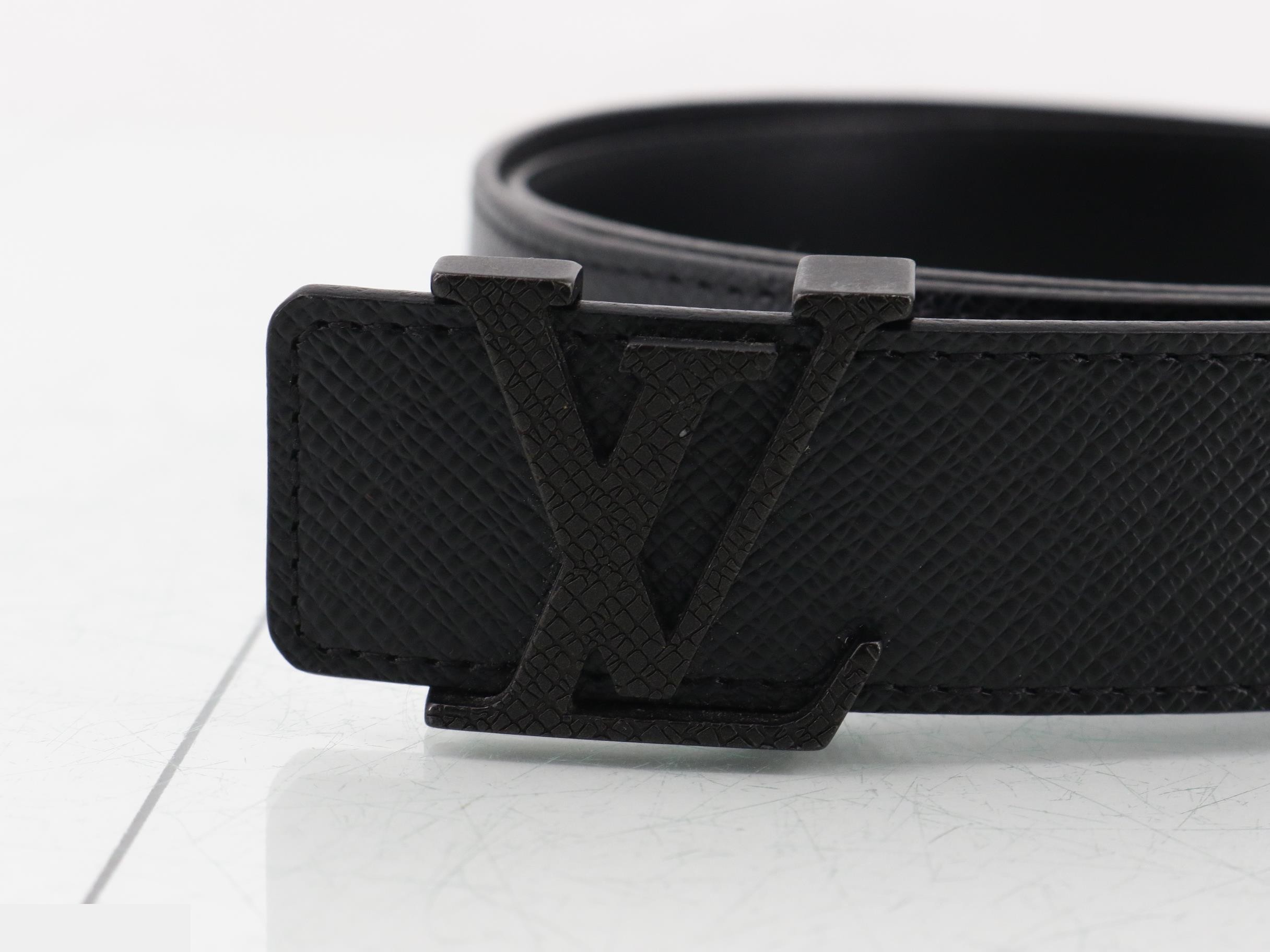 Taiga Ceinture LV Initial Black — view 3