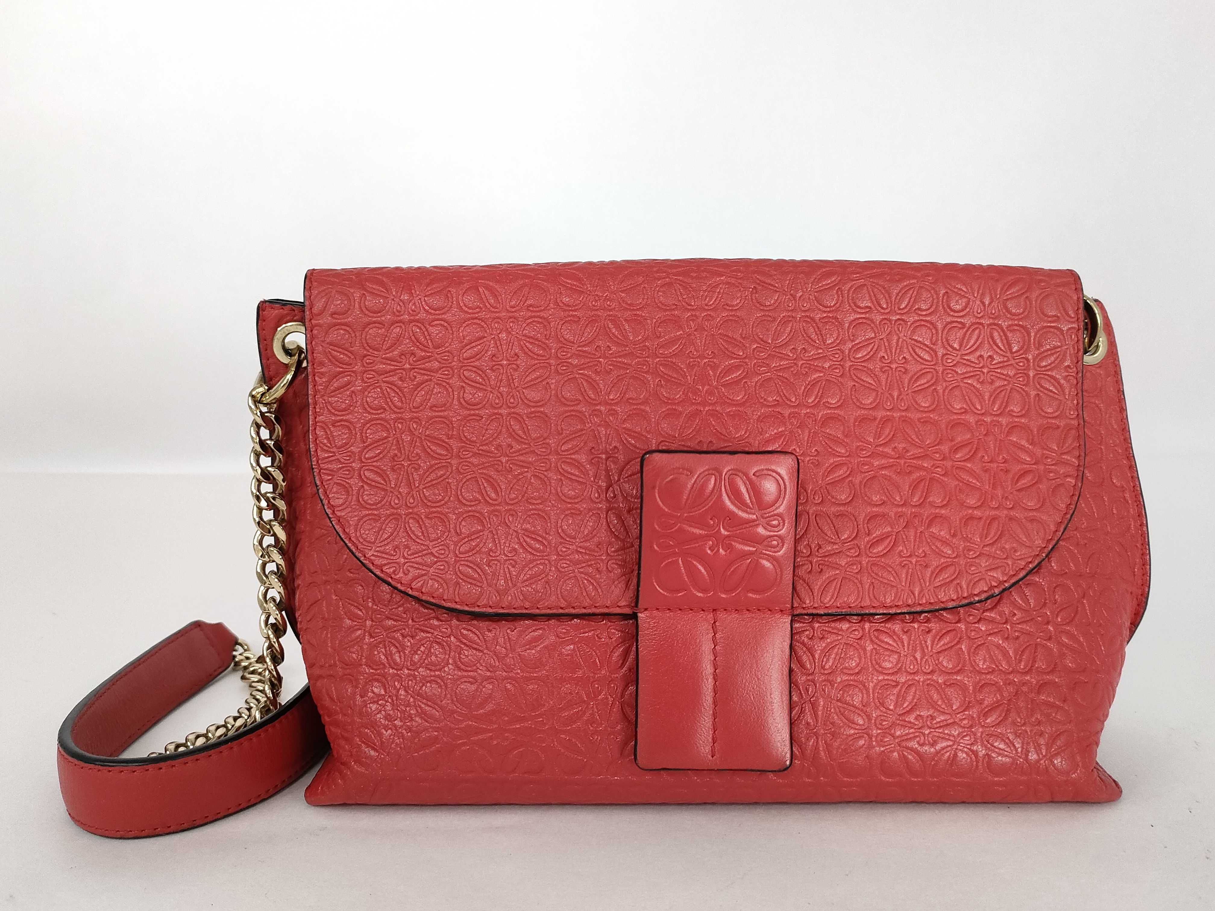 Avenue Shoulder Bag, Red