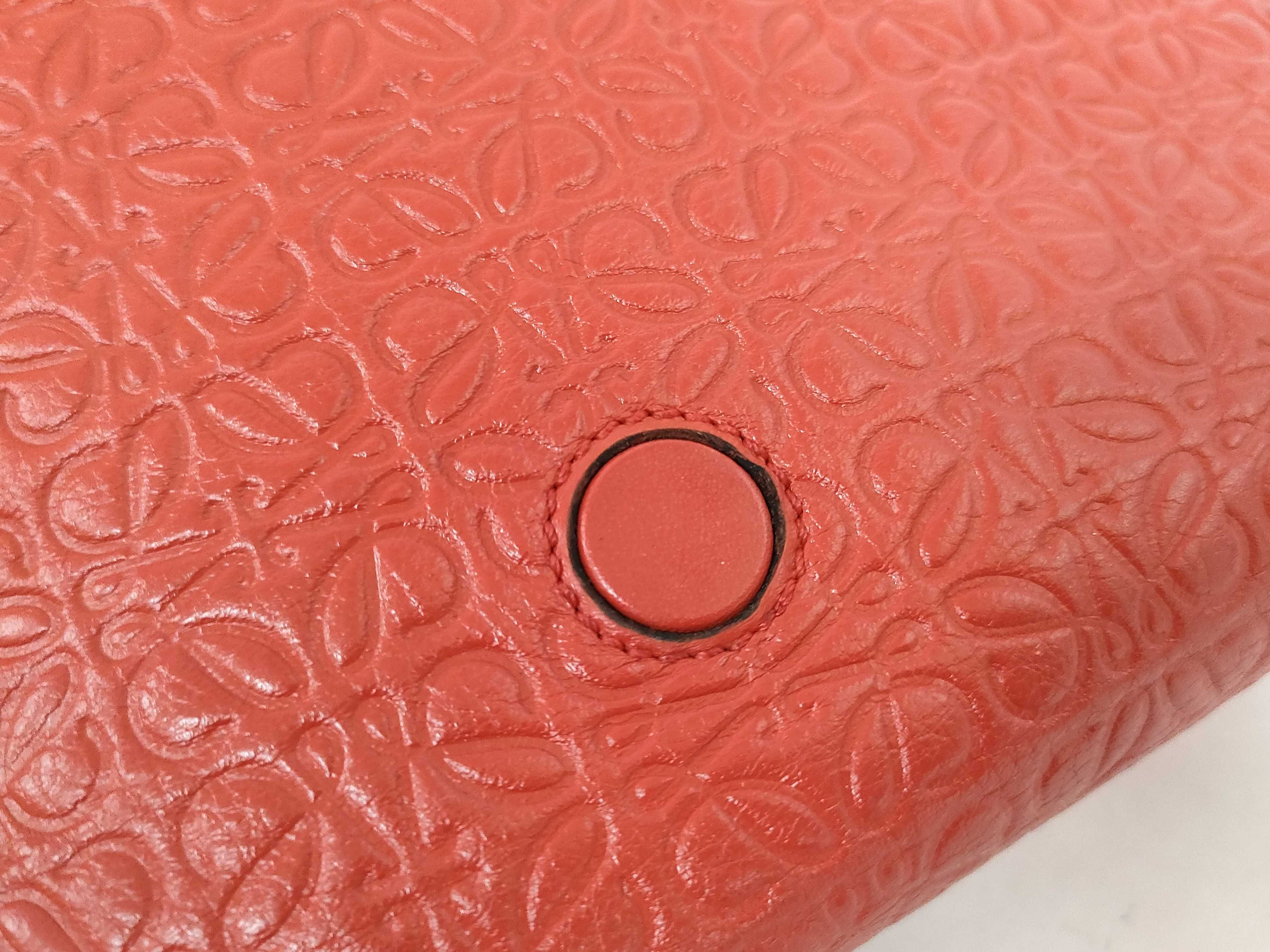 Avenue Shoulder Bag, Red — view 11