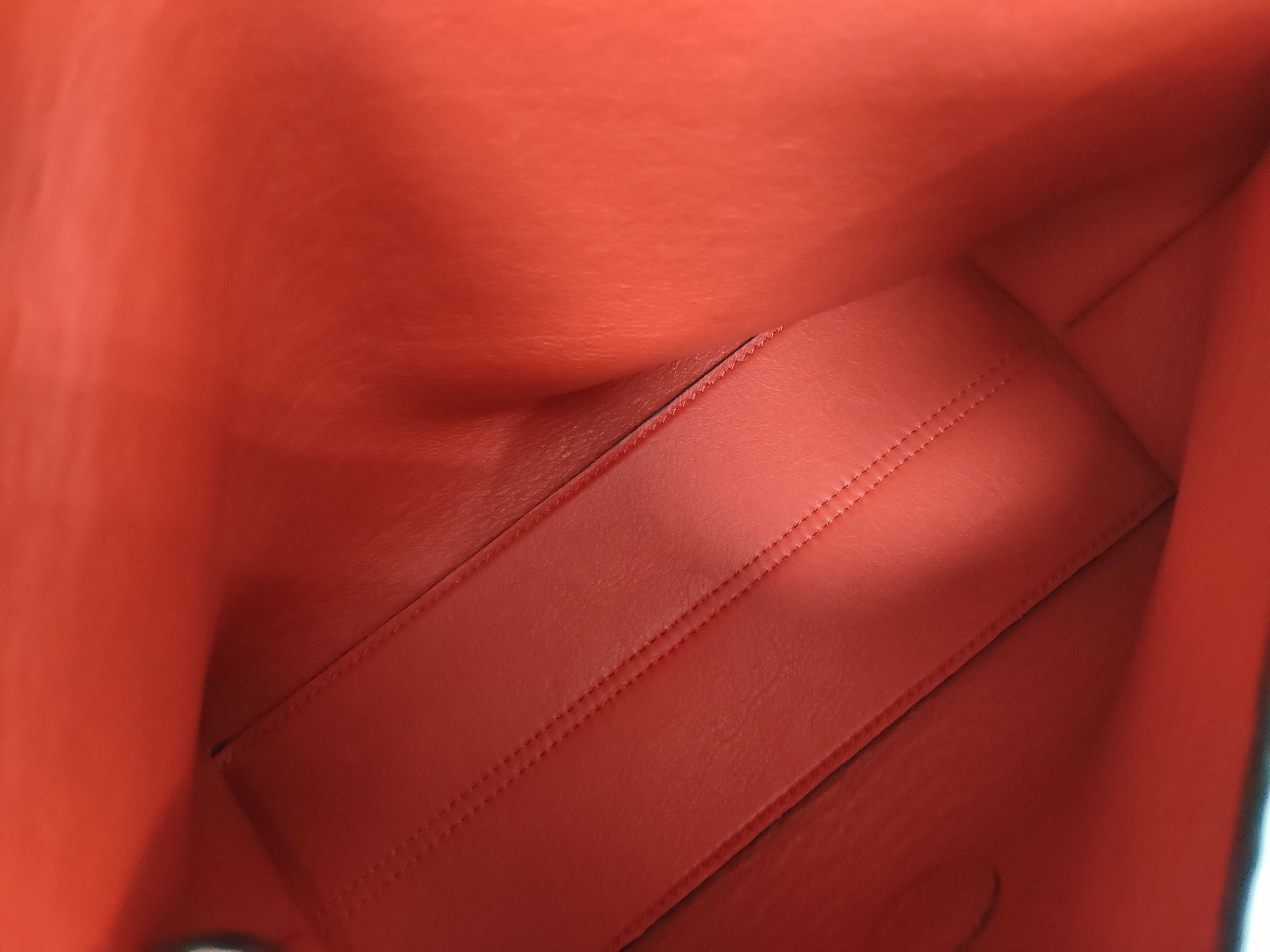 Avenue Shoulder Bag, Red — view 9