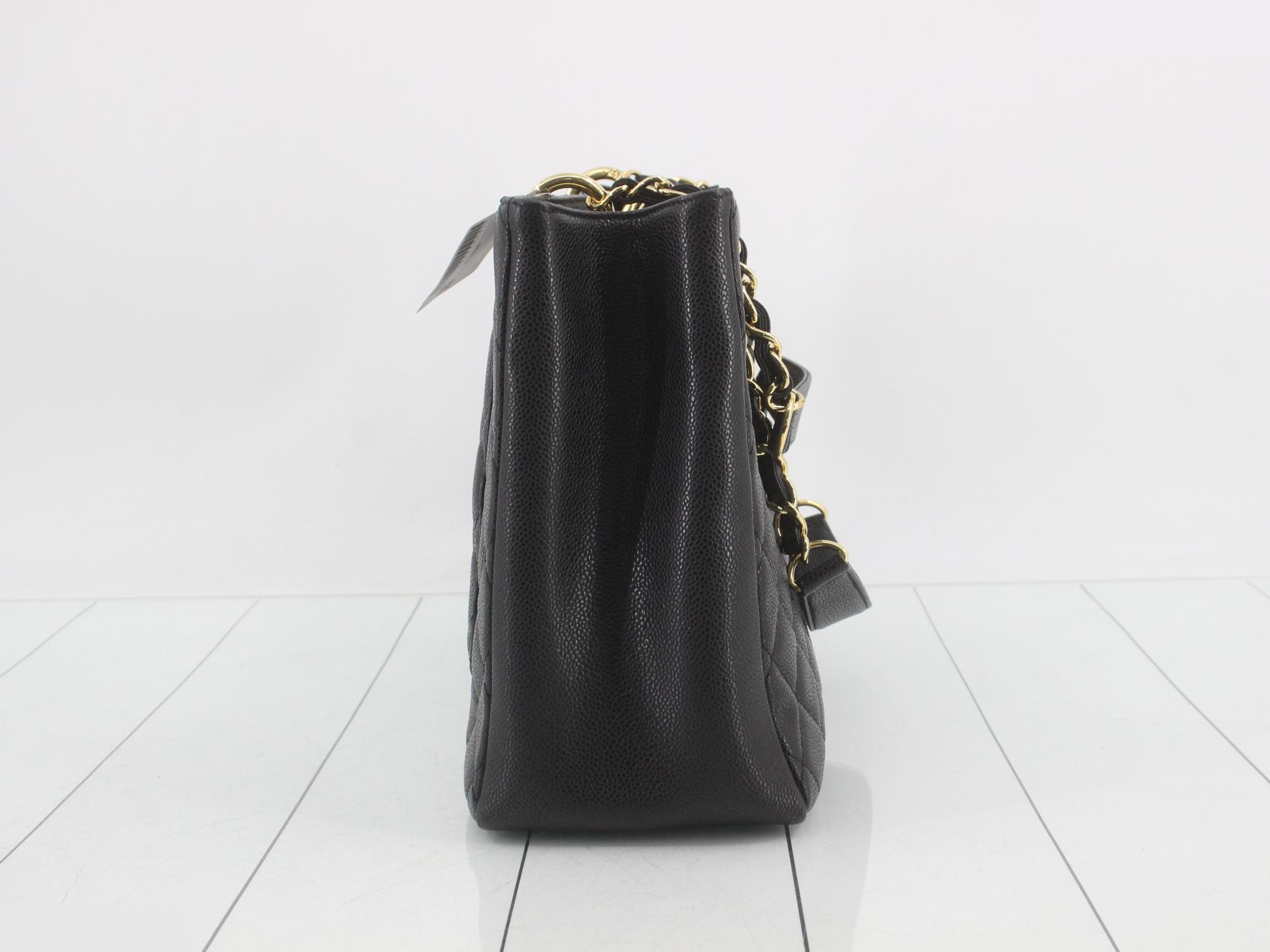 Caviar skin chain handbag — view 4