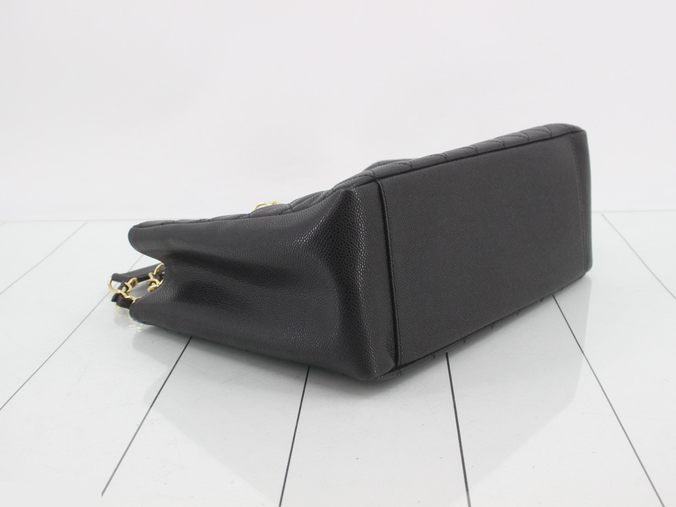 Caviar skin chain handbag — view 5