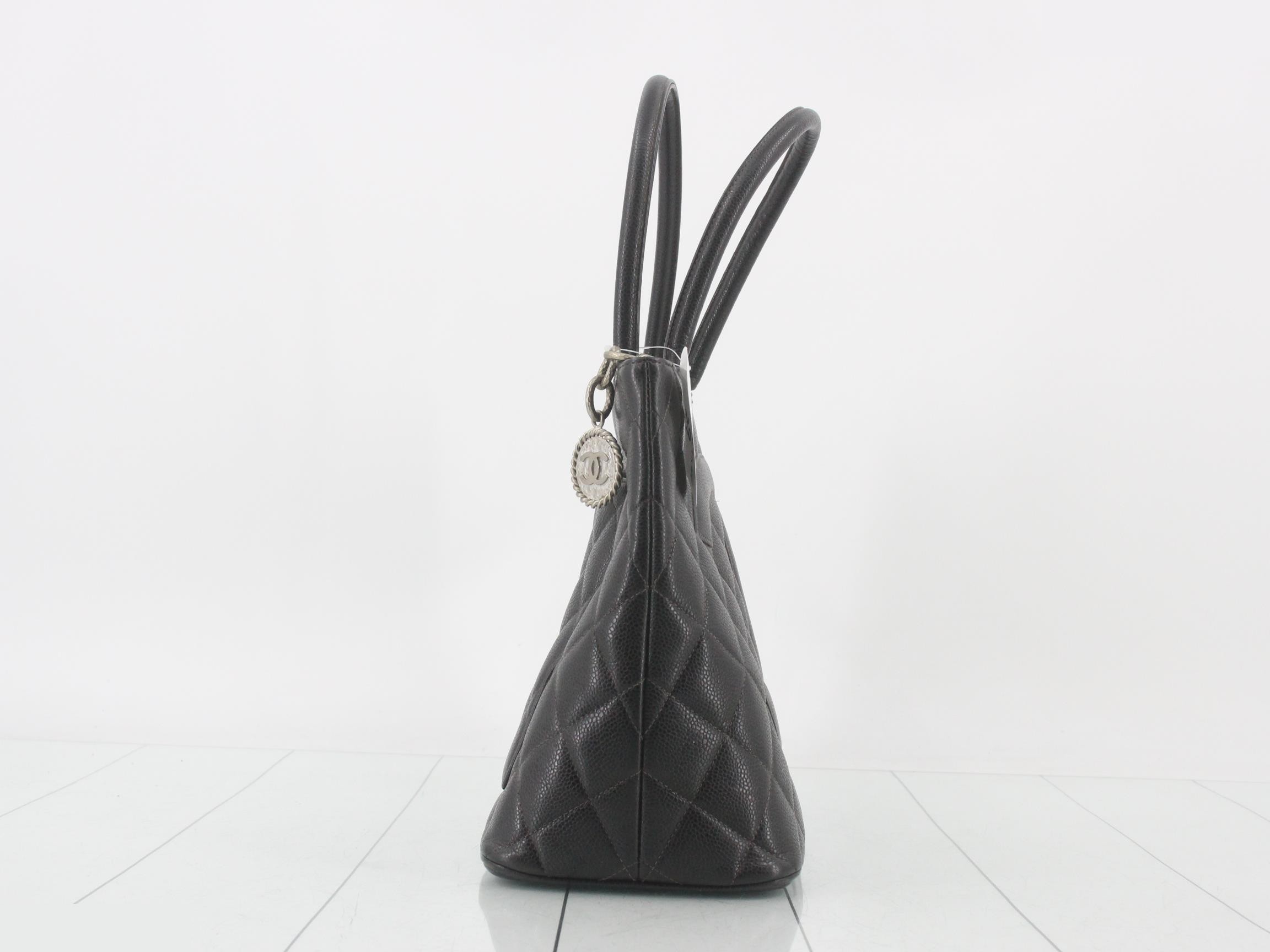 Caviar Skin Coco Mark SV Medal Reissue Tote Bag — view 4