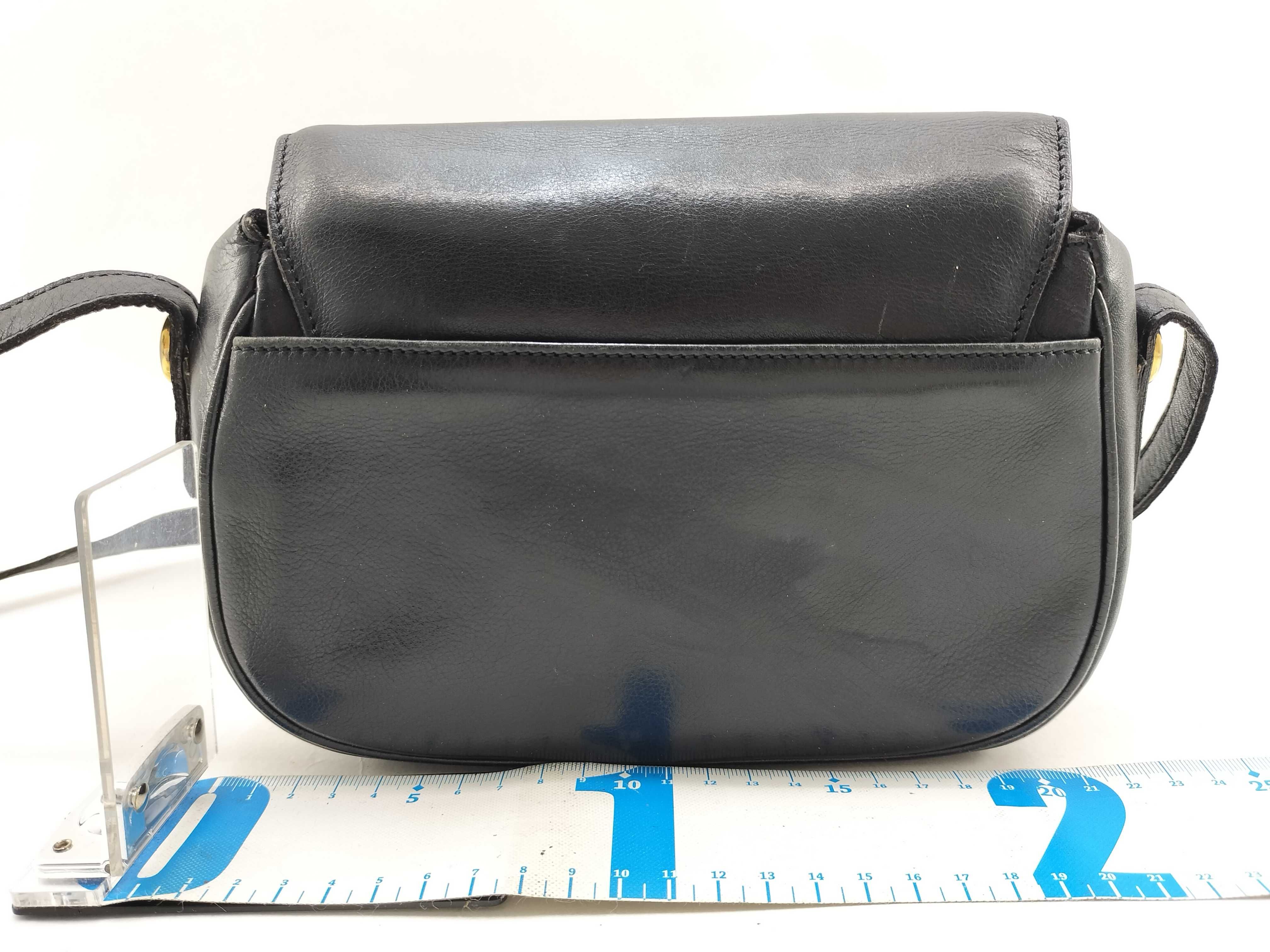 Triomphe Leather Shoulder Bag Crossbody Shoulder Bag — view 2