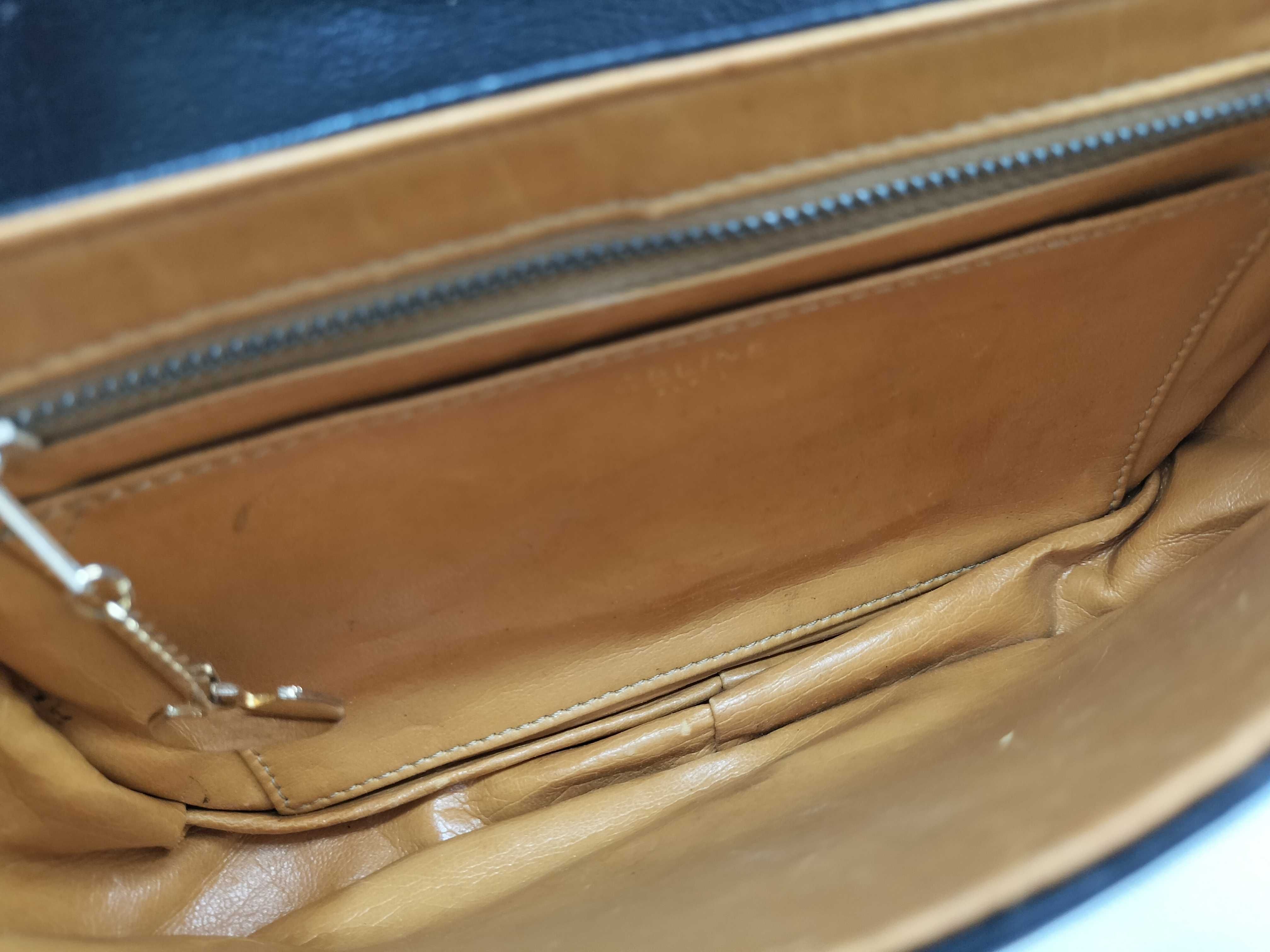Triomphe Leather Shoulder Bag Crossbody Shoulder Bag — view 11