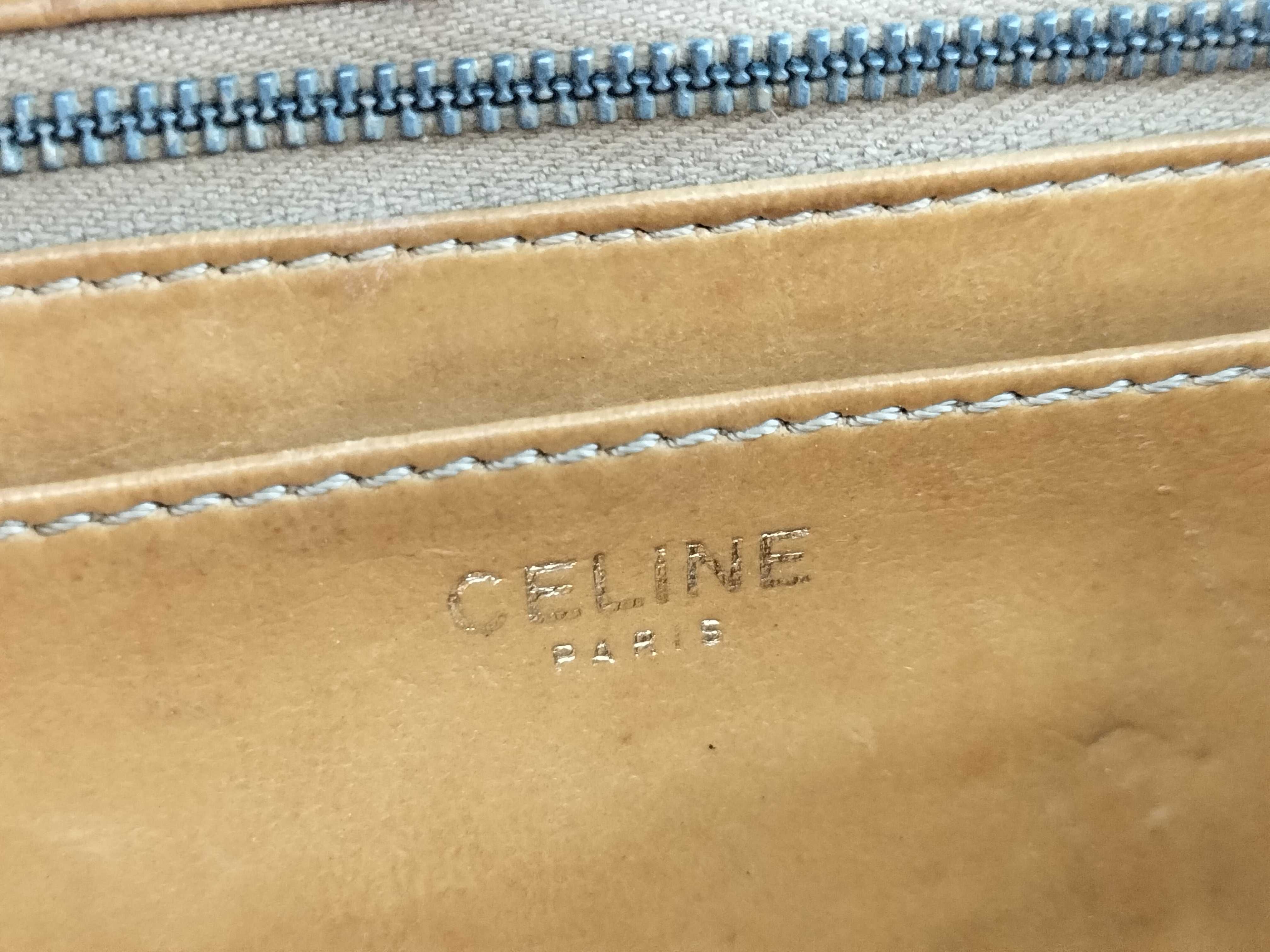 Triomphe Leather Shoulder Bag Crossbody Shoulder Bag — view 12