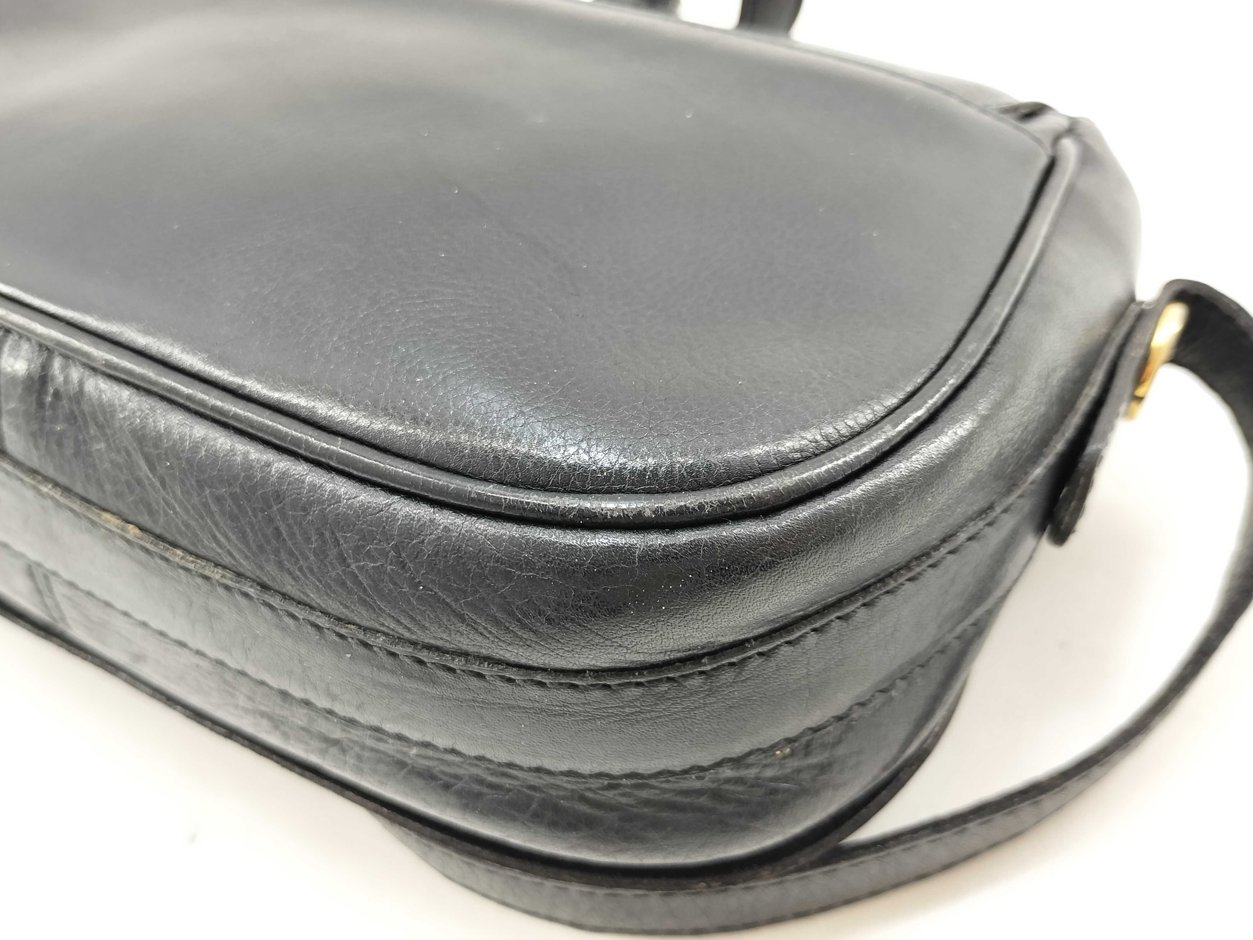 Triomphe Leather Shoulder Bag Crossbody Shoulder Bag — view 5