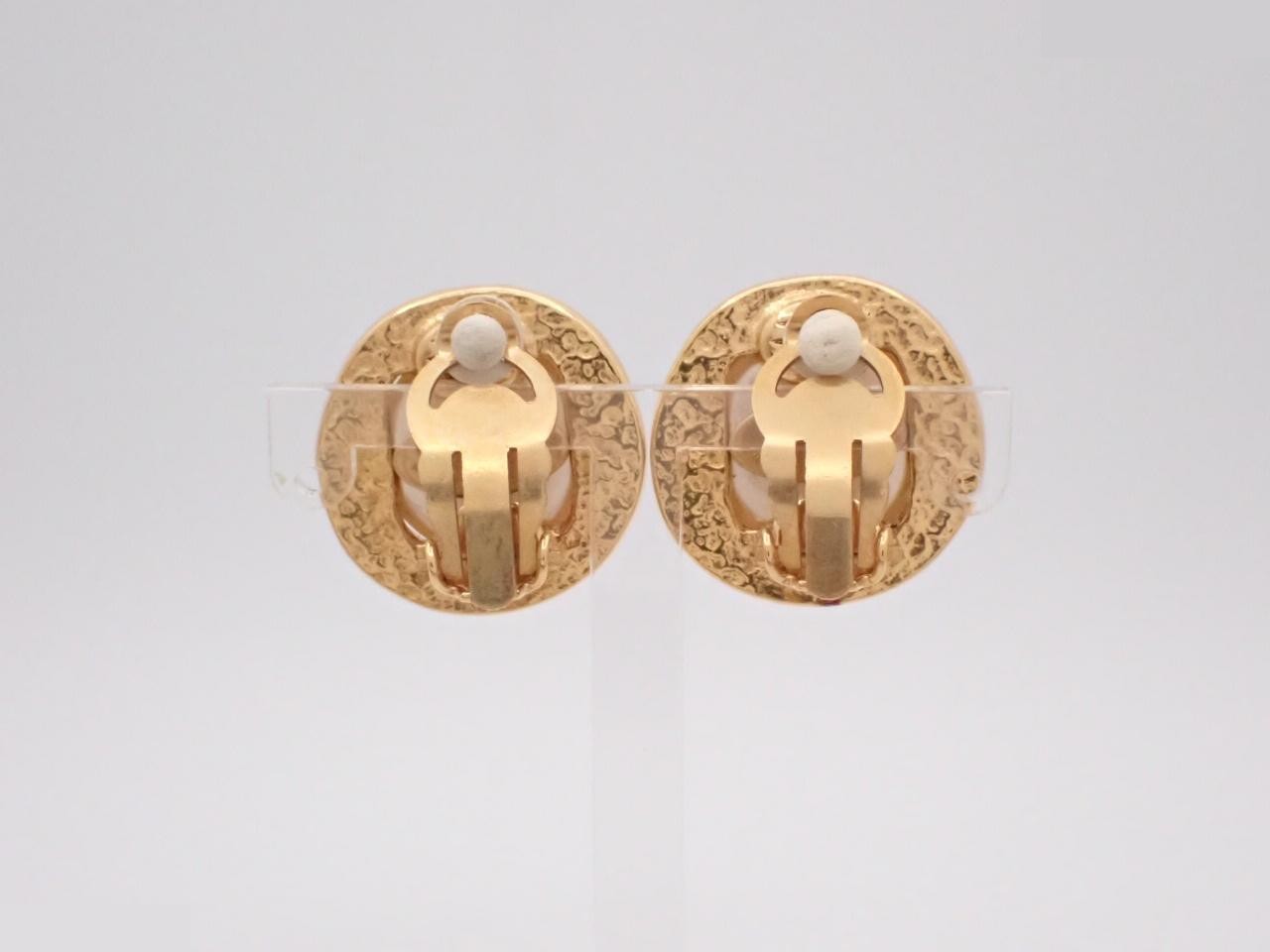 Coco Mark Pearl Gold Earrings, with Box, 94A — view 2