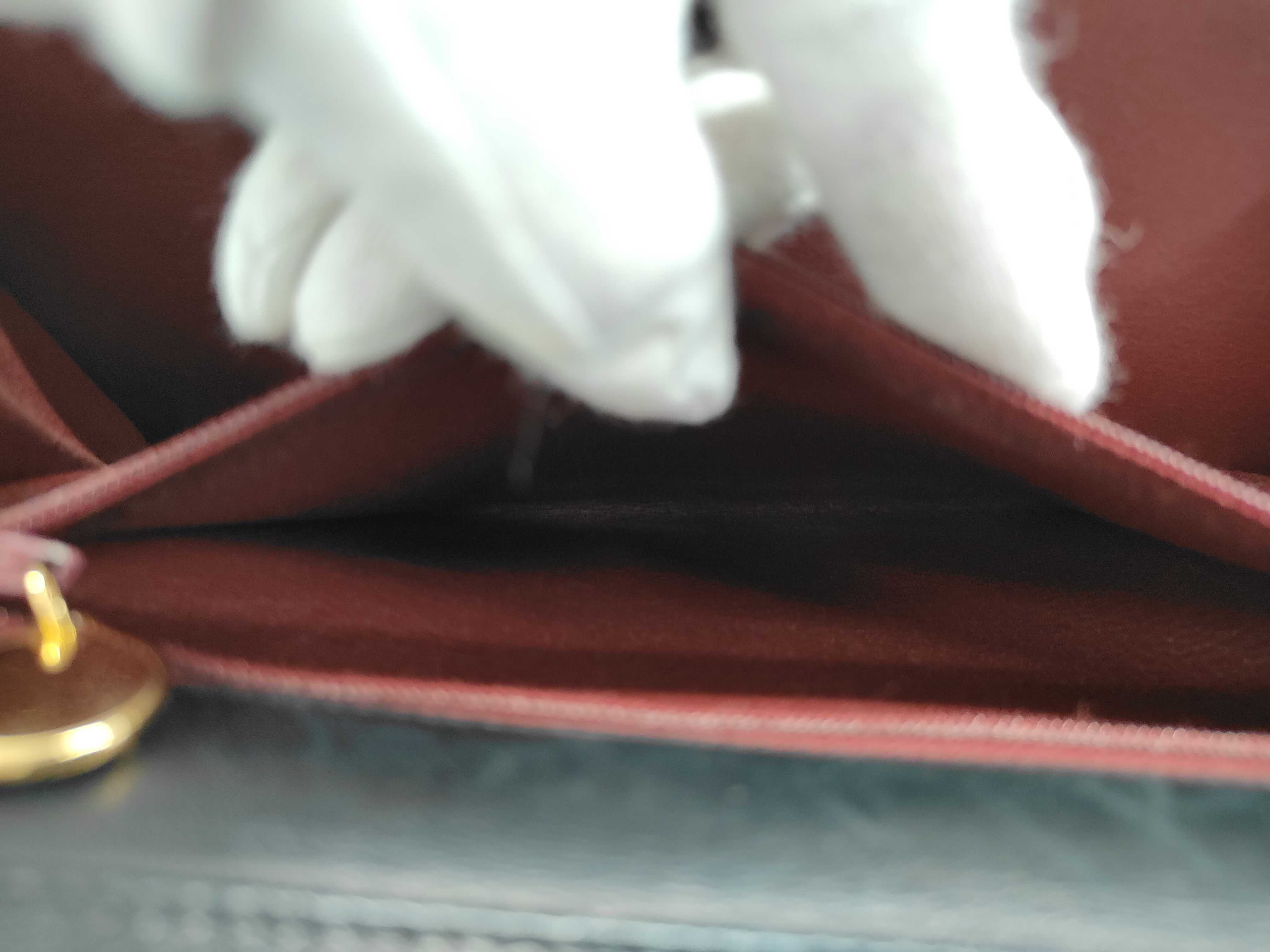 Matelassé 25 Push-Lock Chain Shoulder Bag — view 11