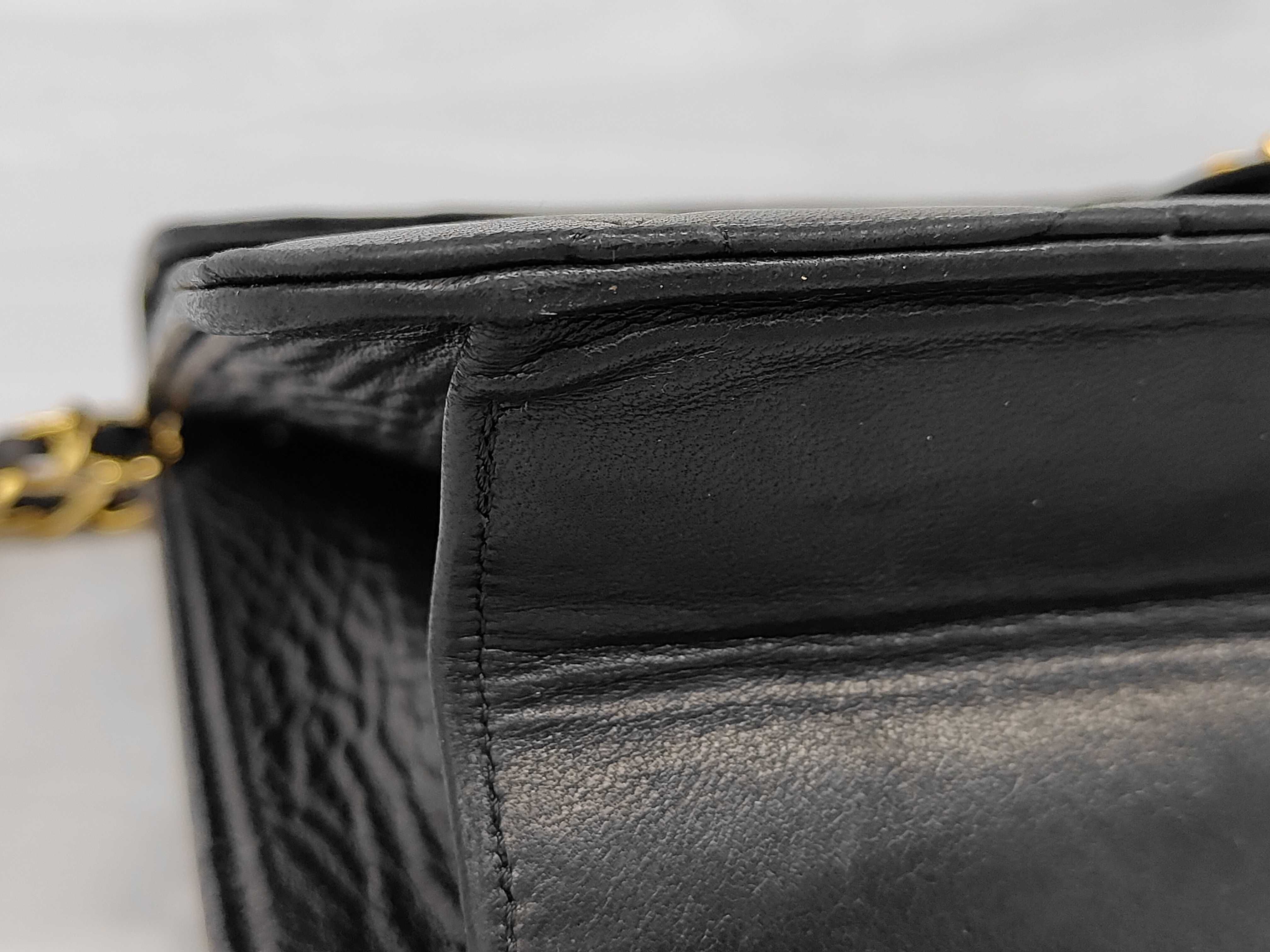 Matelassé 25 Push-Lock Chain Shoulder Bag — view 6