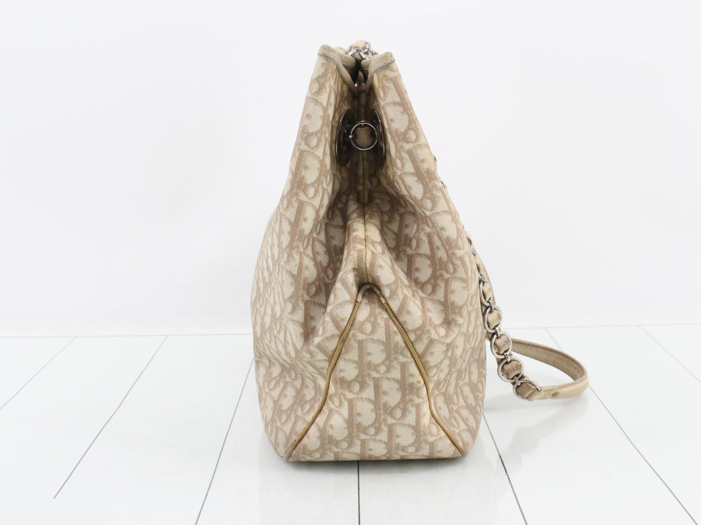 Trotter Tote Bag, Beige — view 3