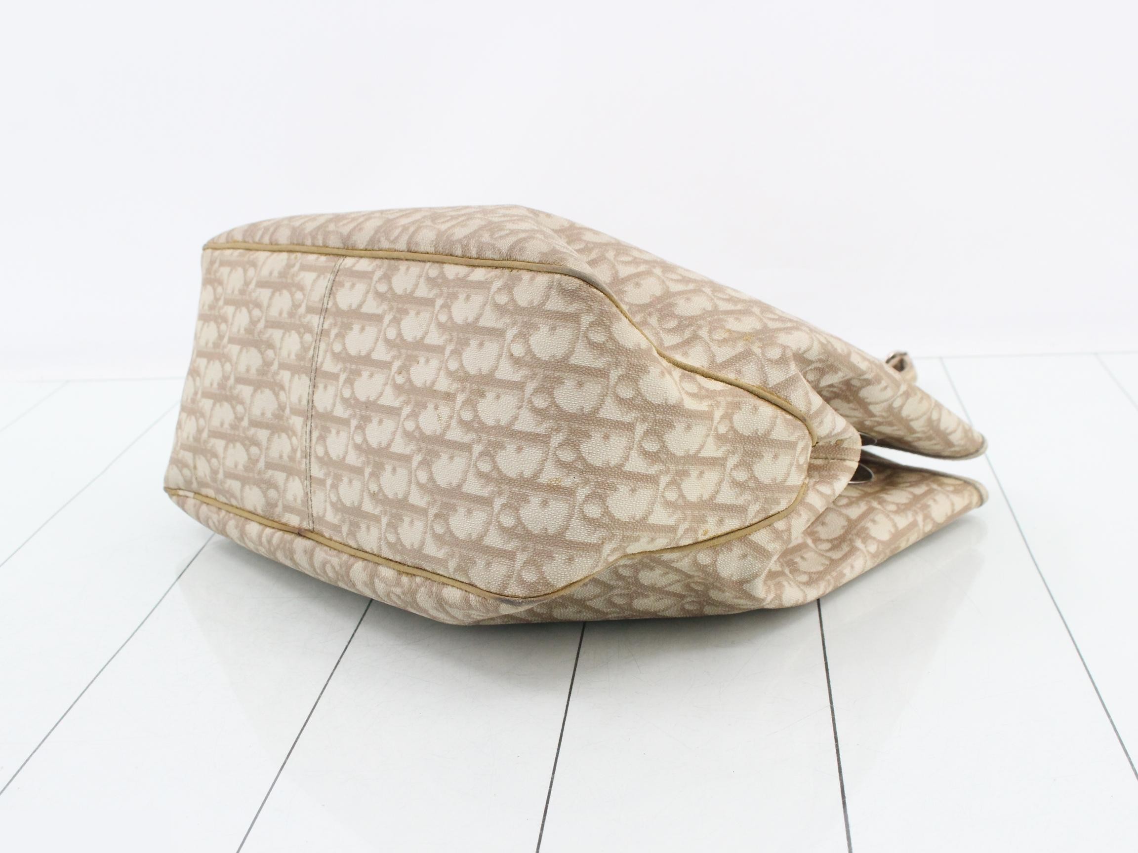 Trotter Tote Bag, Beige — view 6