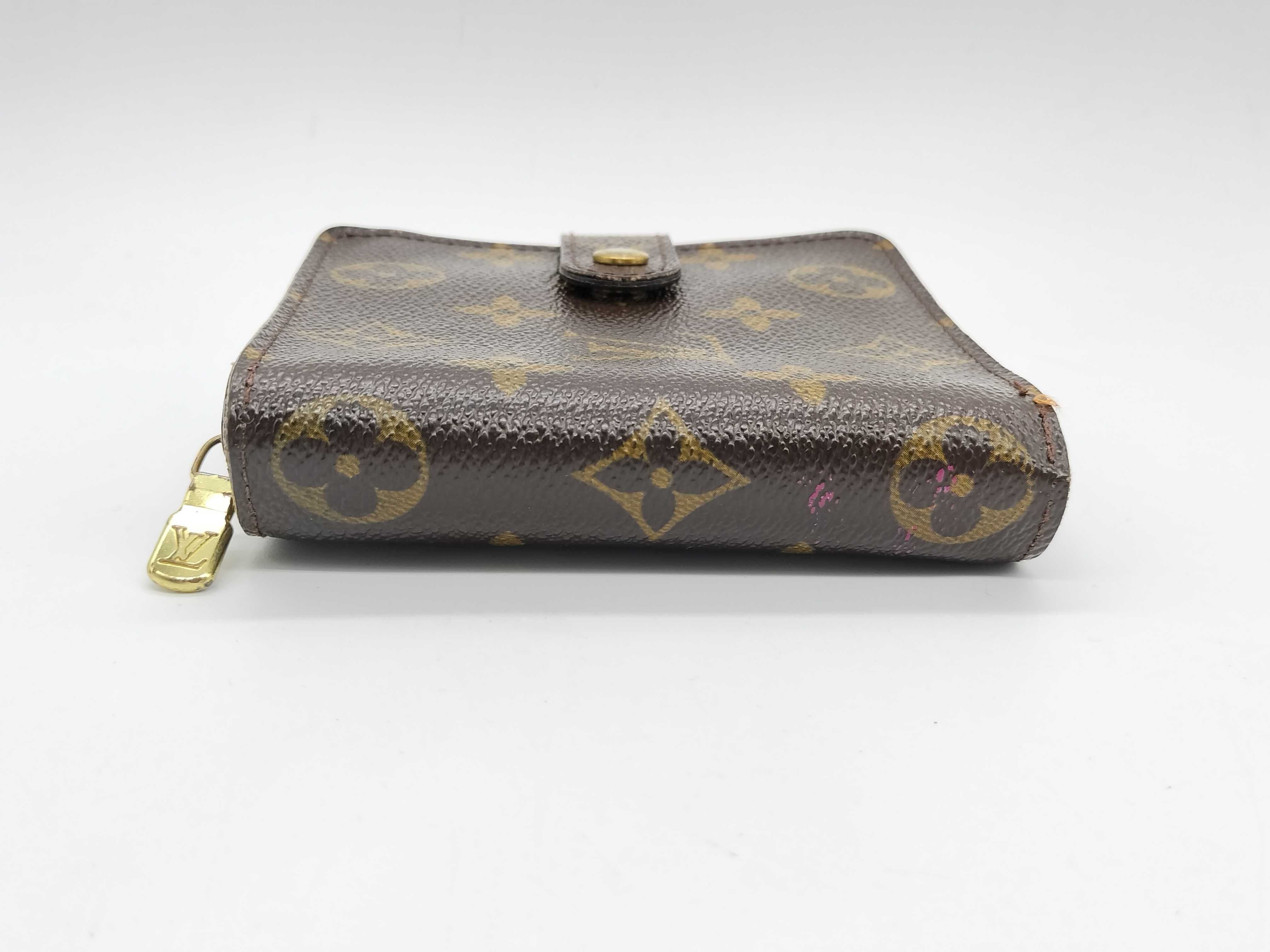 Monogram Compact Zip Round Zipper Bi-fold Wallet M61667 — view 4