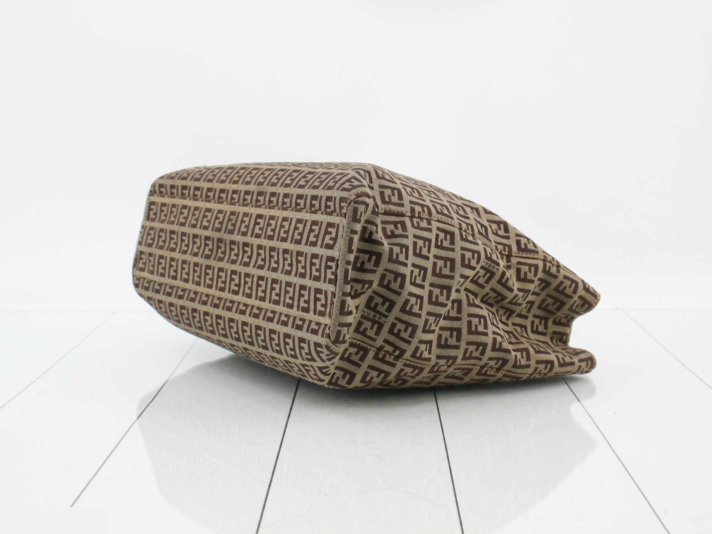 handbag — view 6