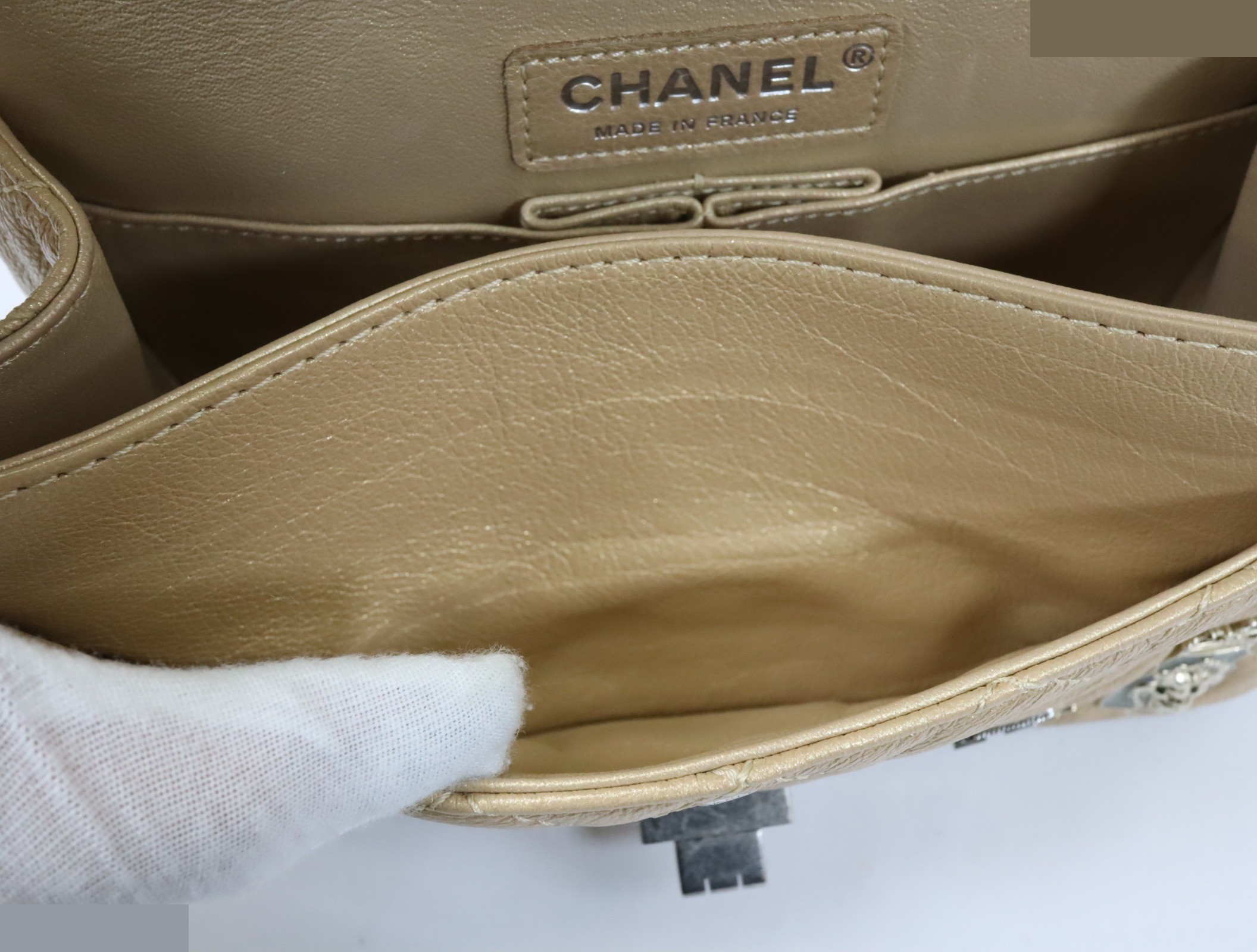 Icon Series (Bags) - Shoulder Bag — view 11