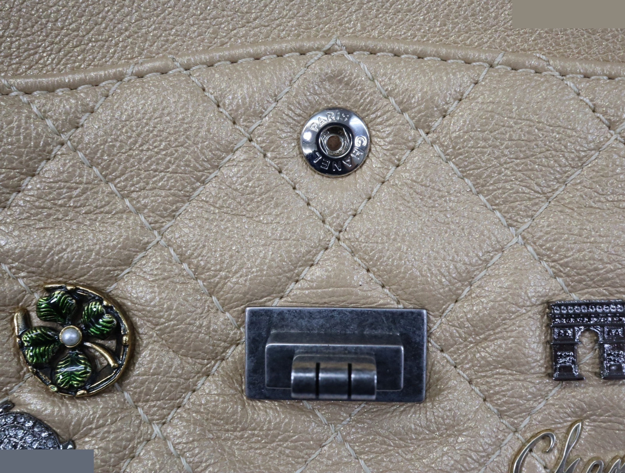 Icon Series (Bags) - Shoulder Bag — view 5