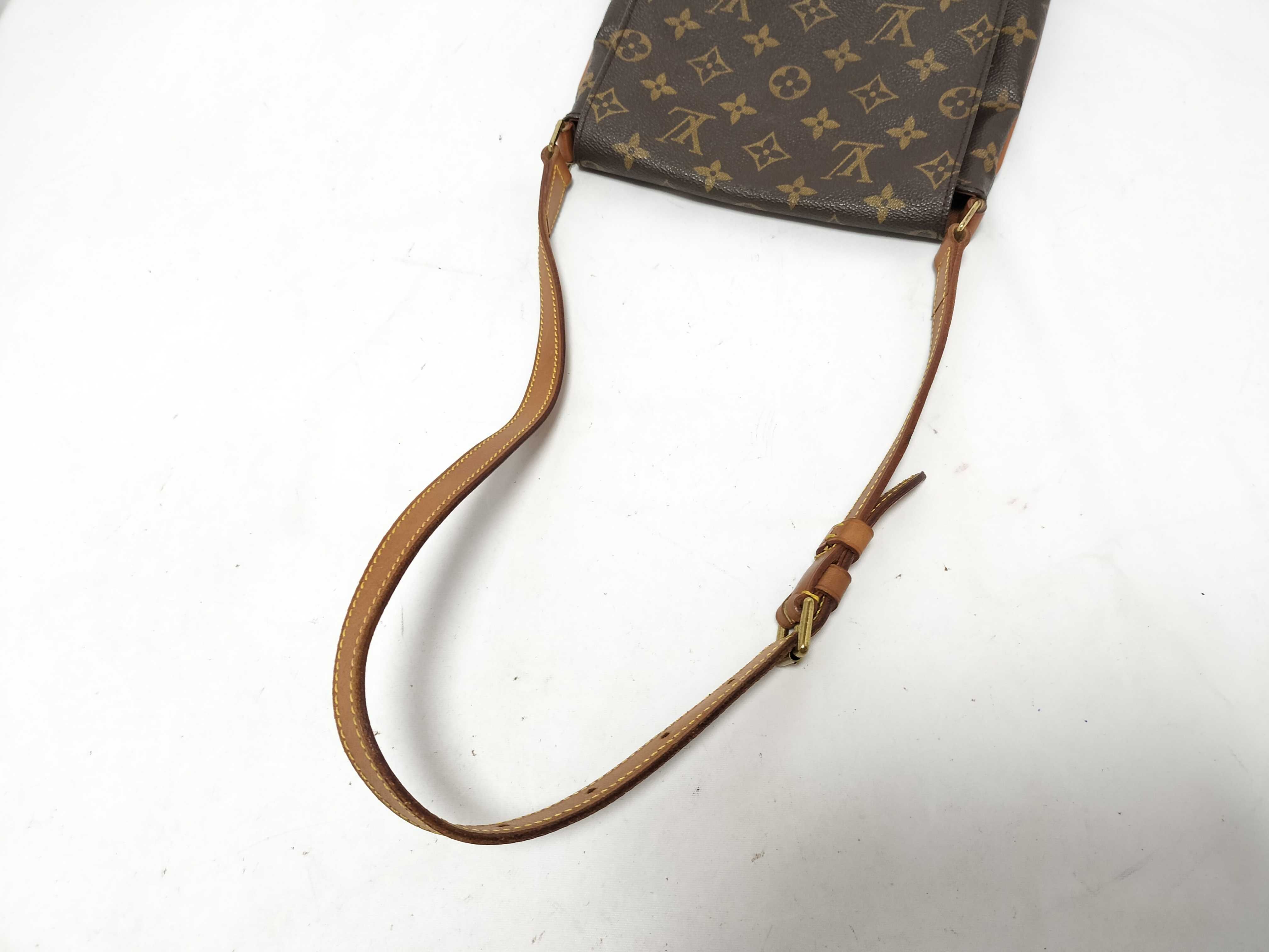 Monogram Musette Salsa AS1909 Shoulder Bag — view 3