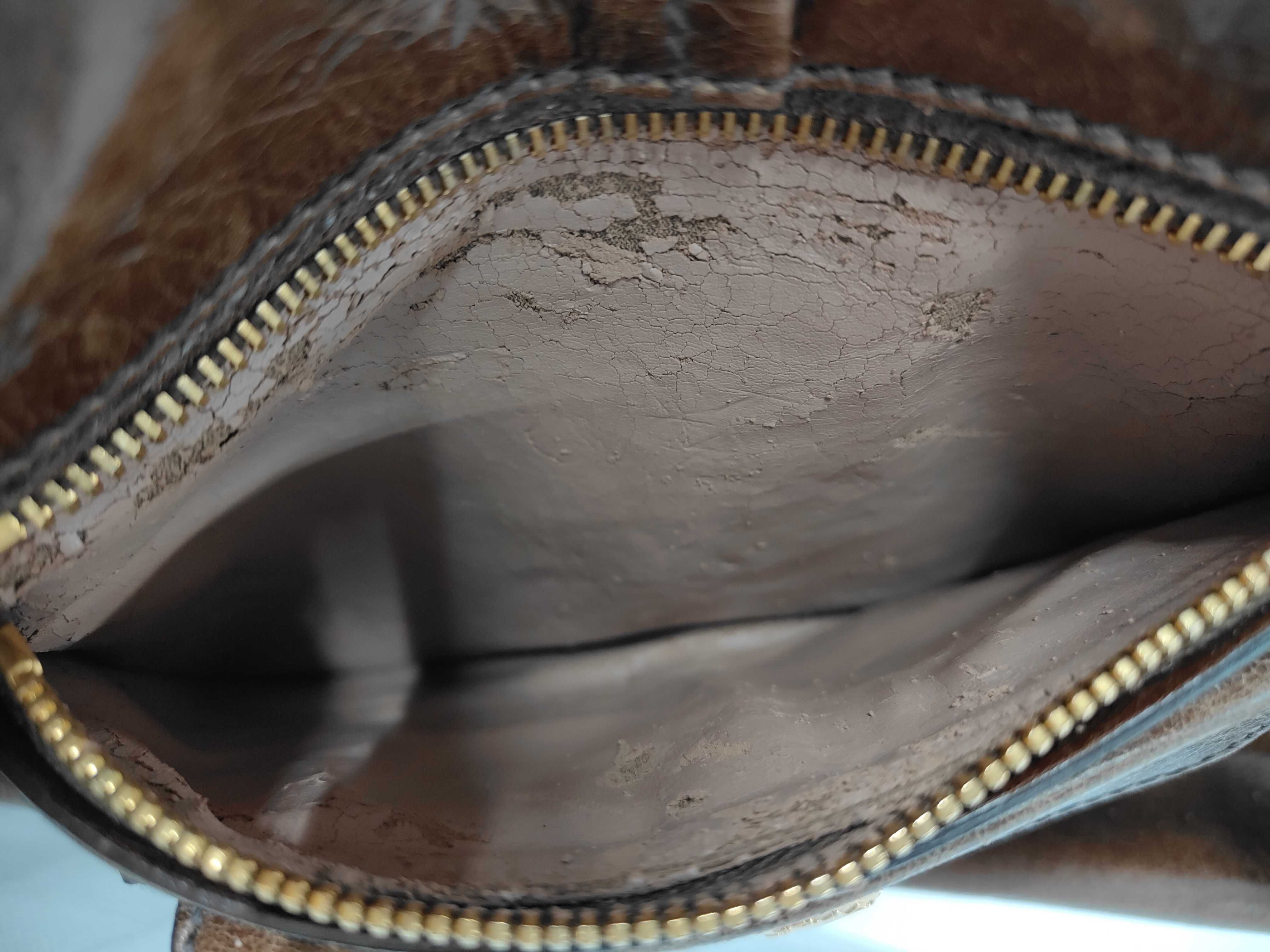 Vitello Shine Handbag — view 11