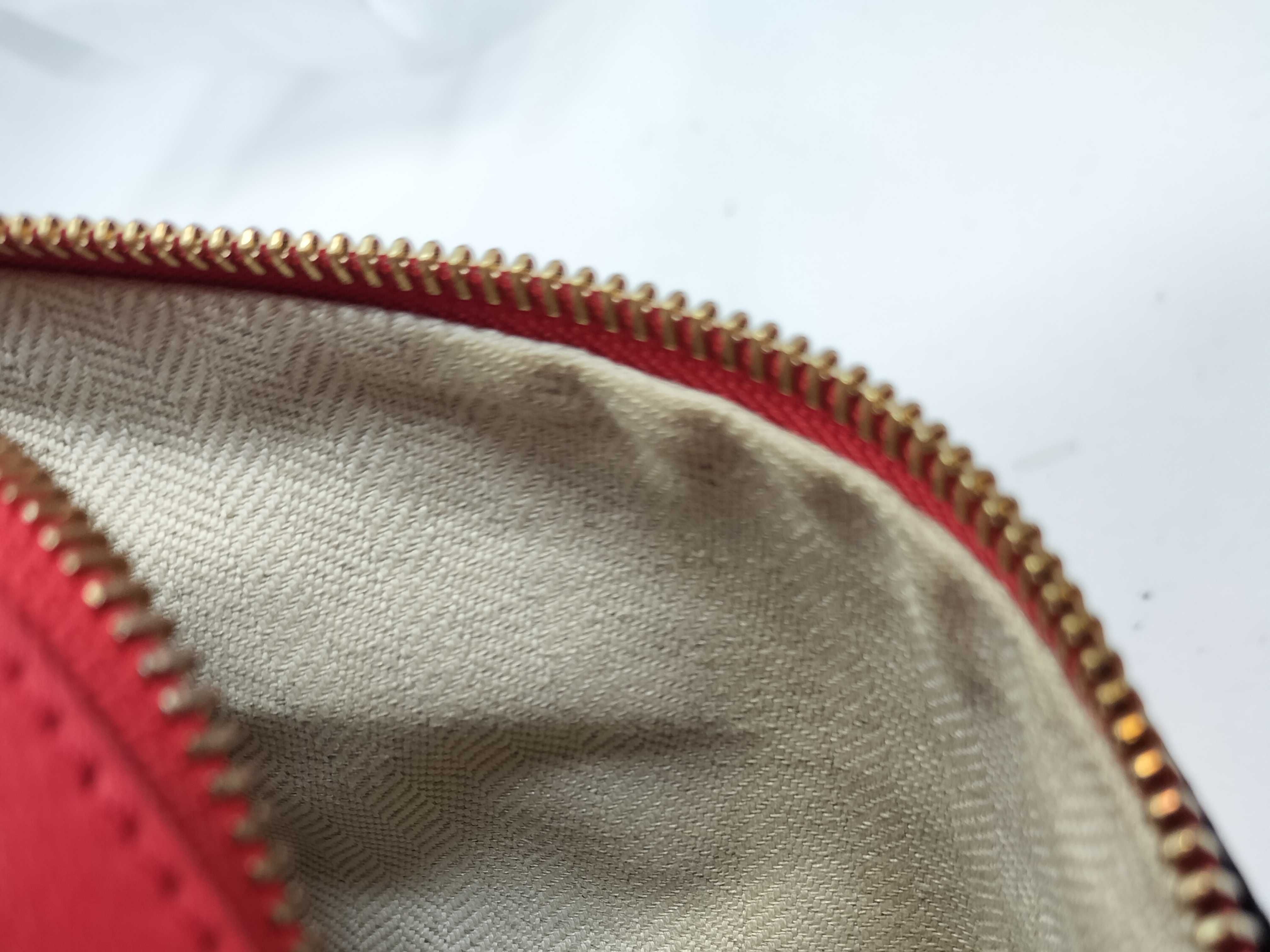 Puzzle Bag Medium Leather Handbag — view 14