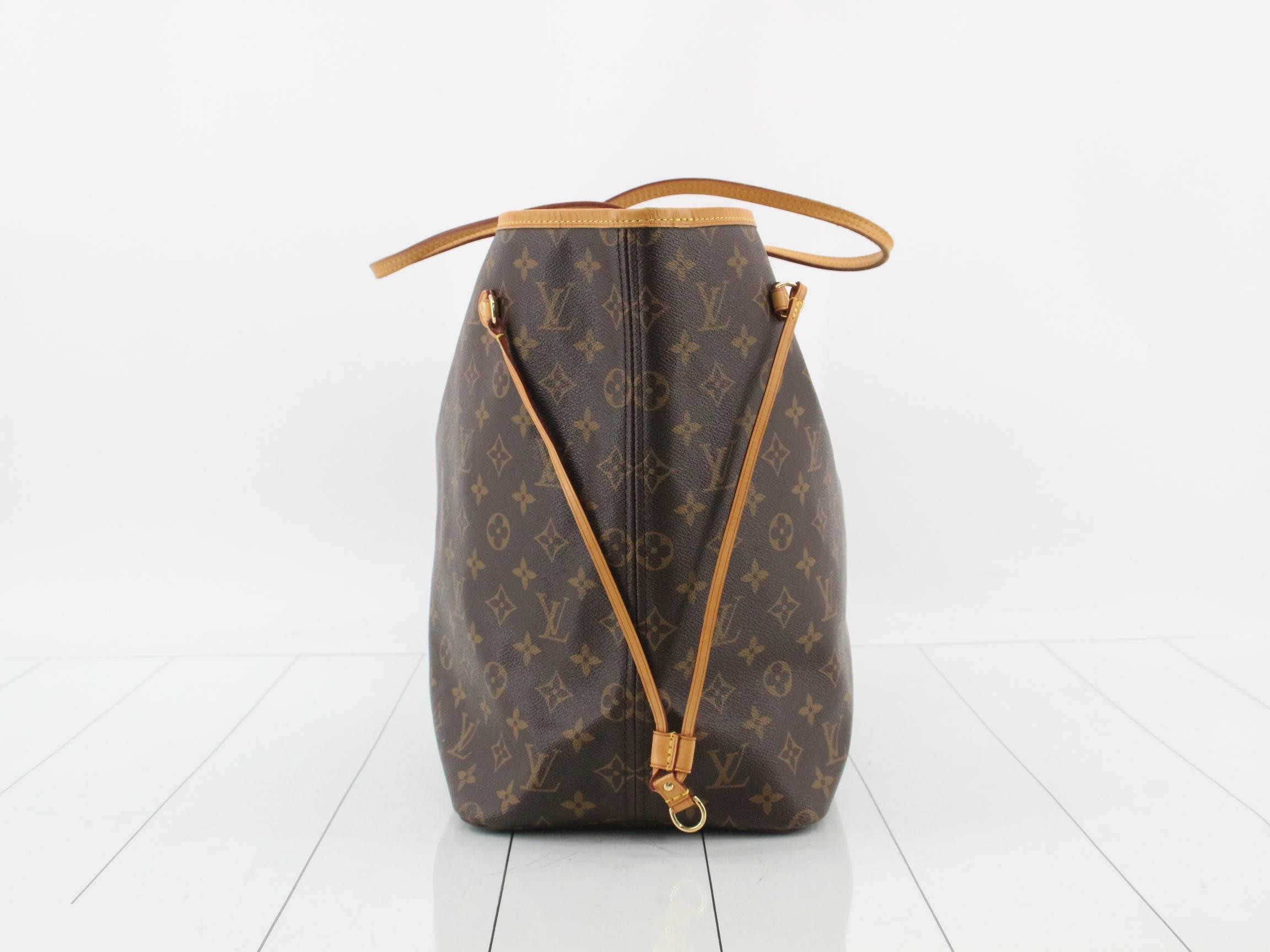 Monogram Neverfull MM — view 3