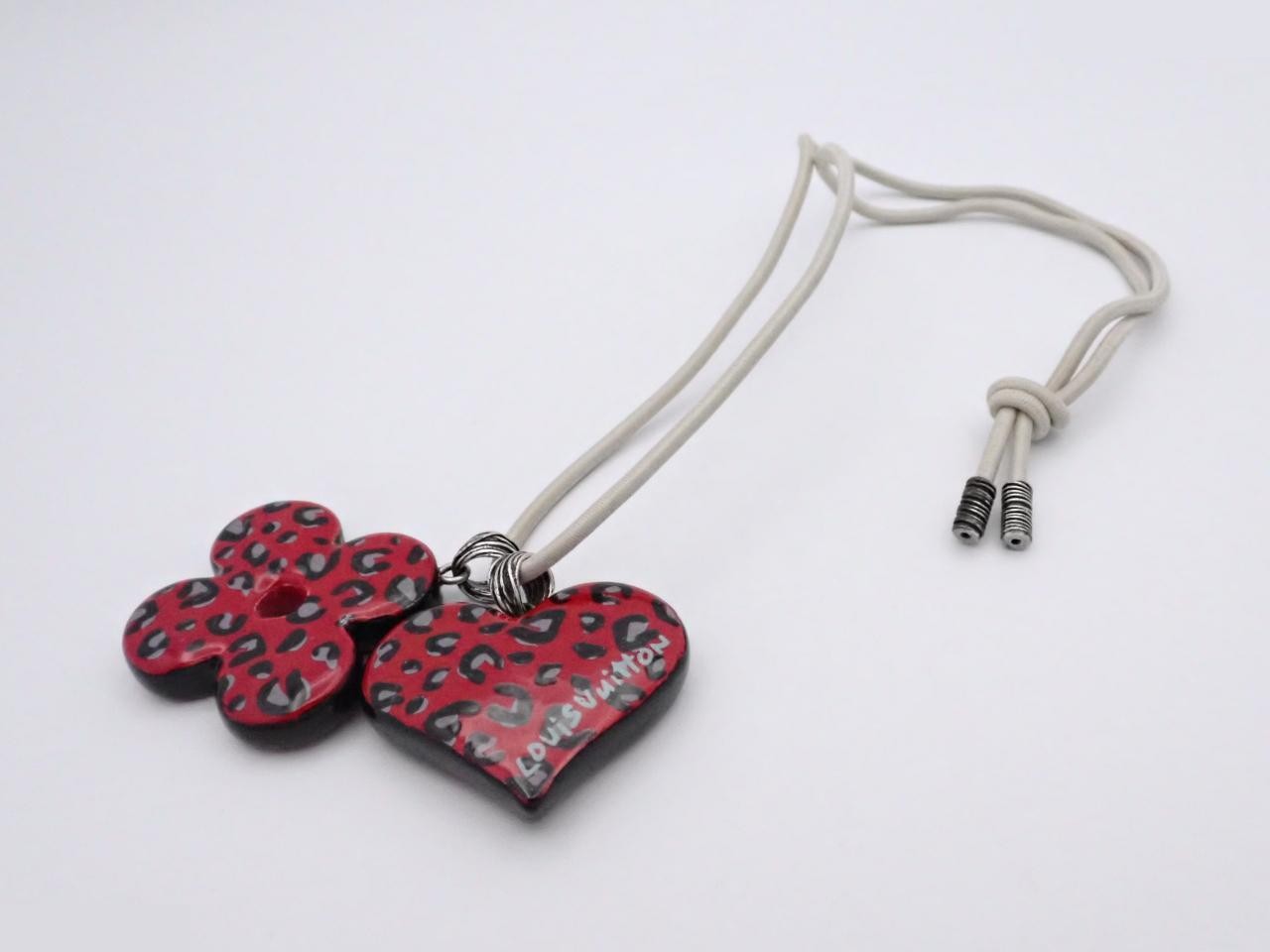 Leopard pendant necklace, red, cord approximately 64cm — view 3