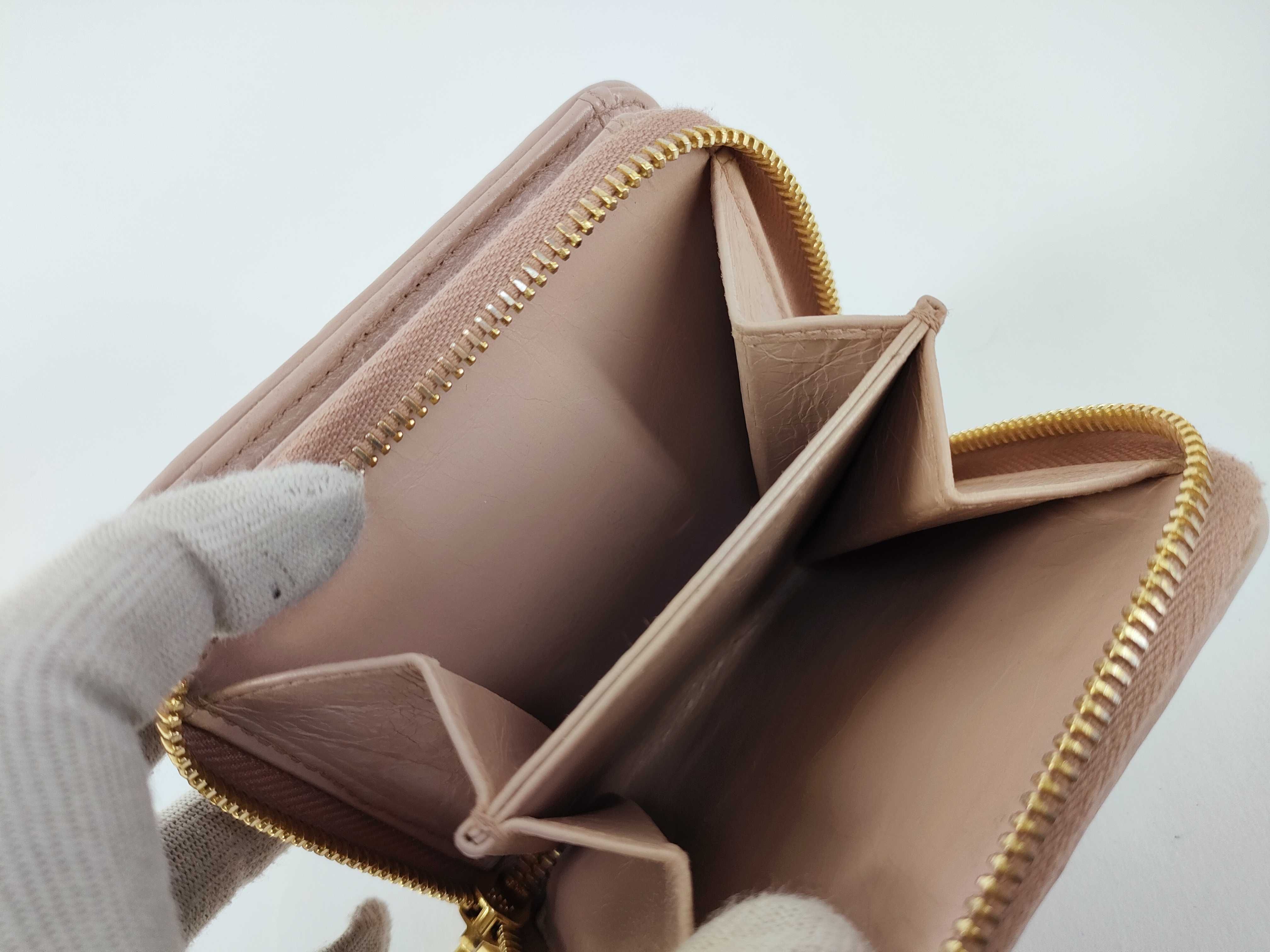 wallet, white wallet — view 13