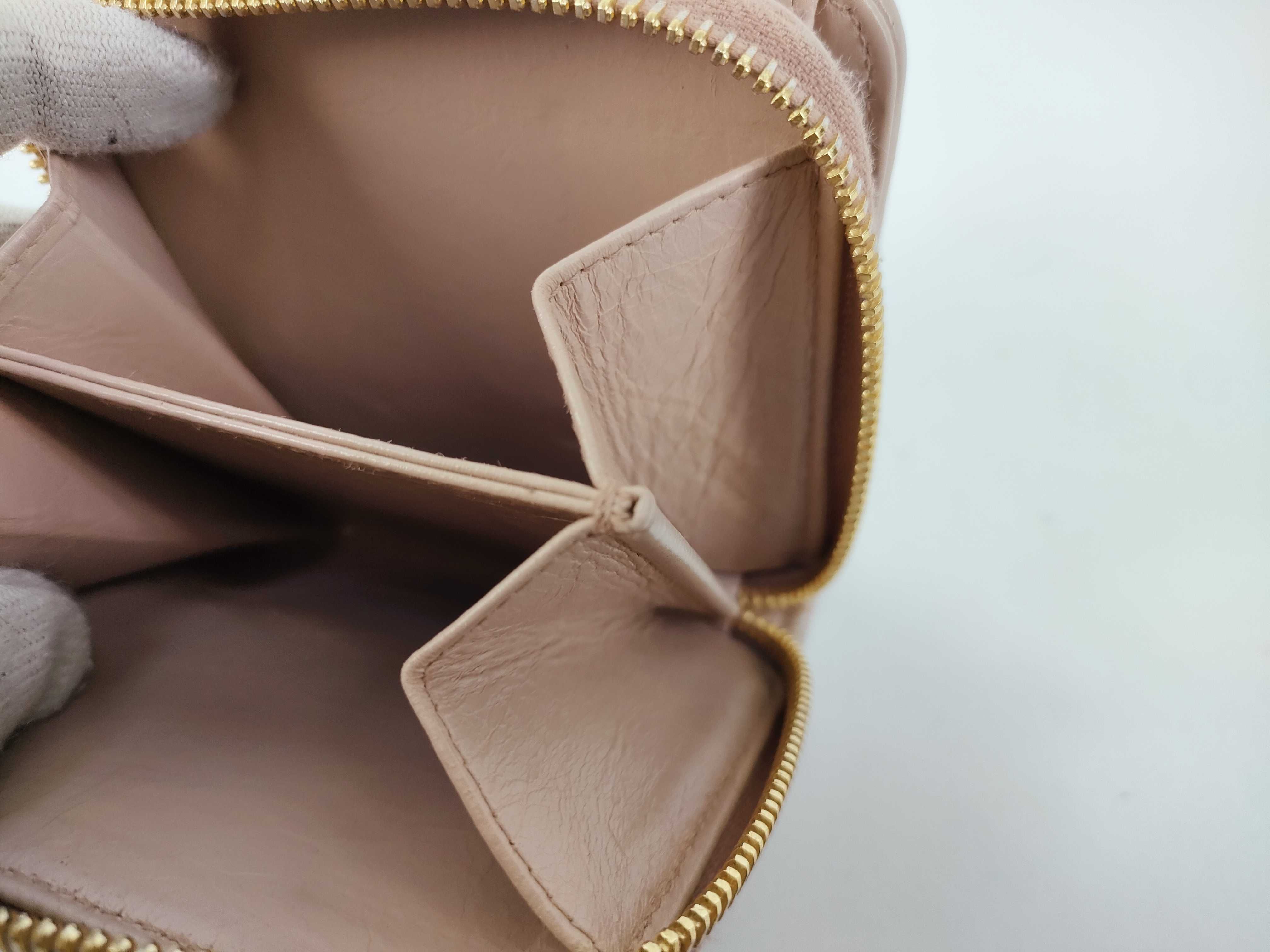 wallet, white wallet — view 14