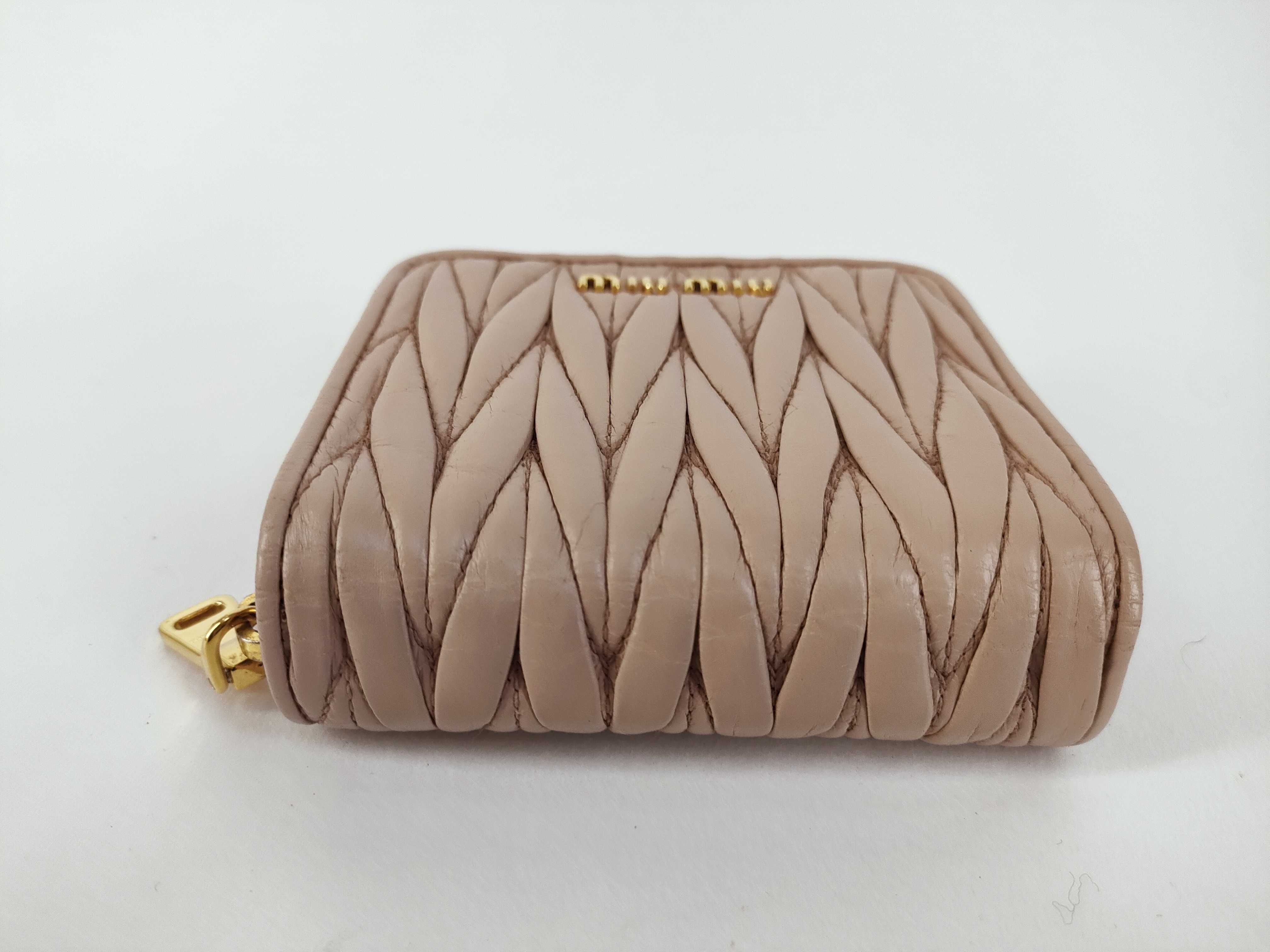 wallet, white wallet — view 7