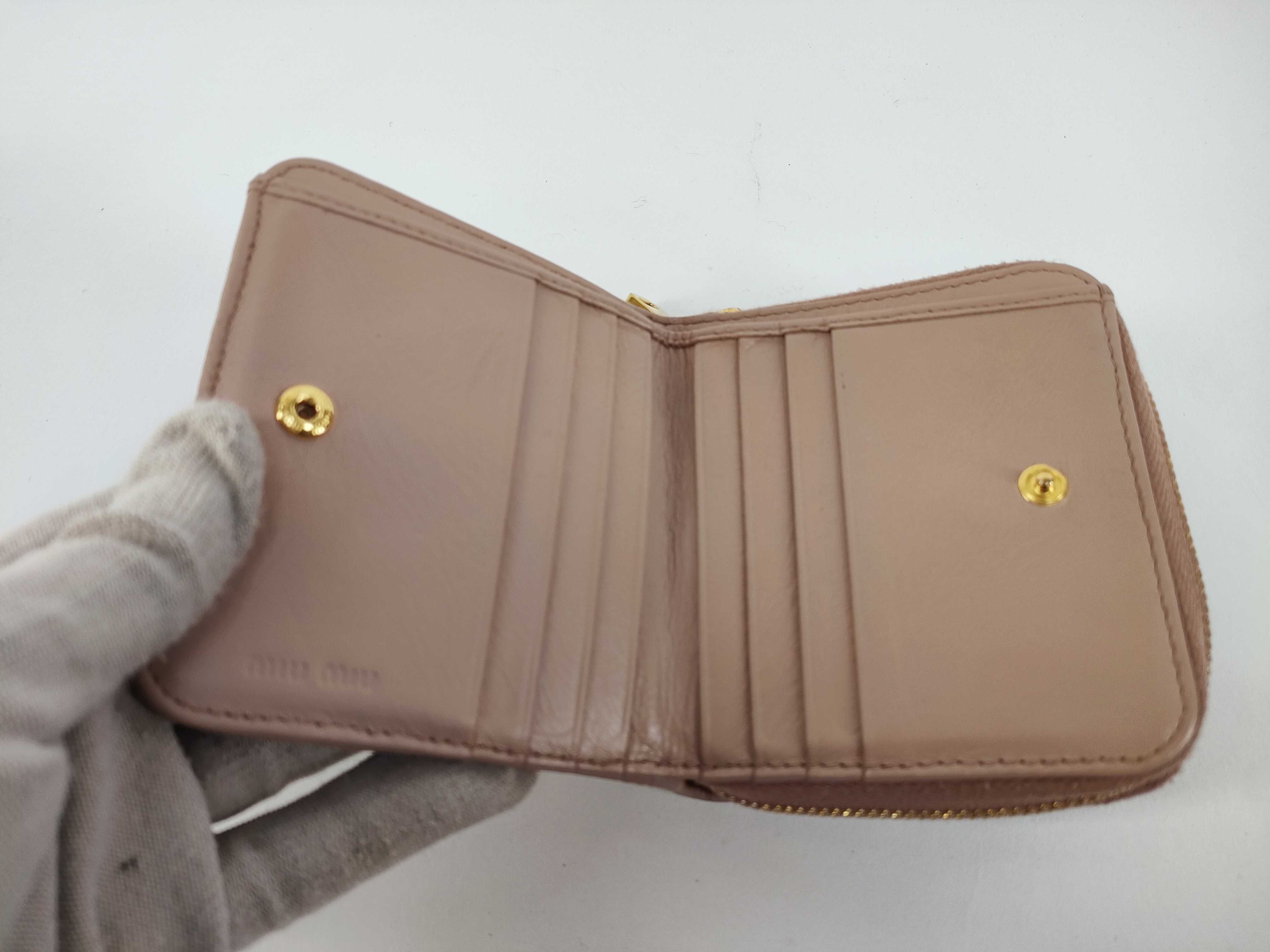 wallet, white wallet — view 10