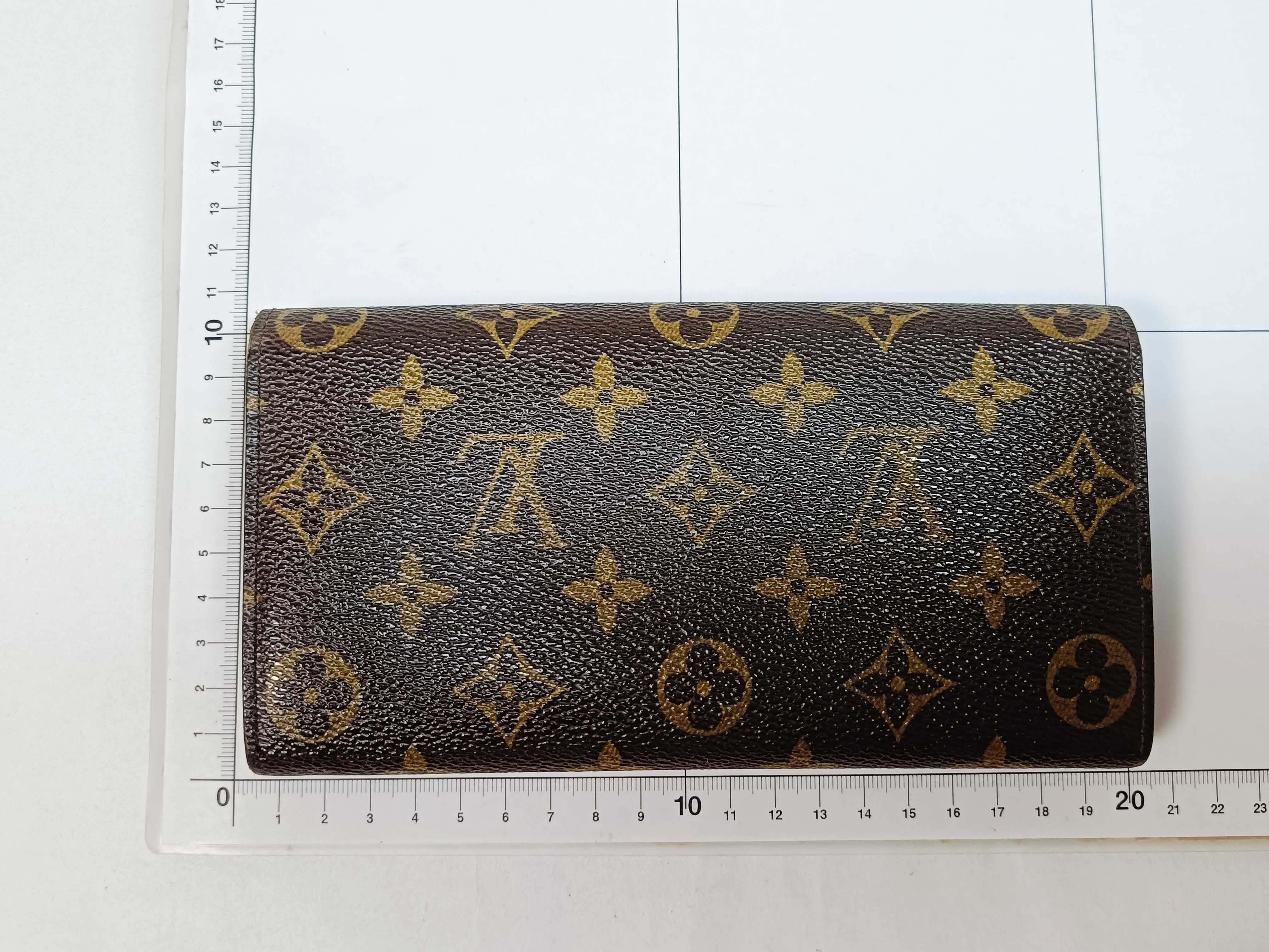 Monogram Portefeuille Sarah Wallet — view 2
