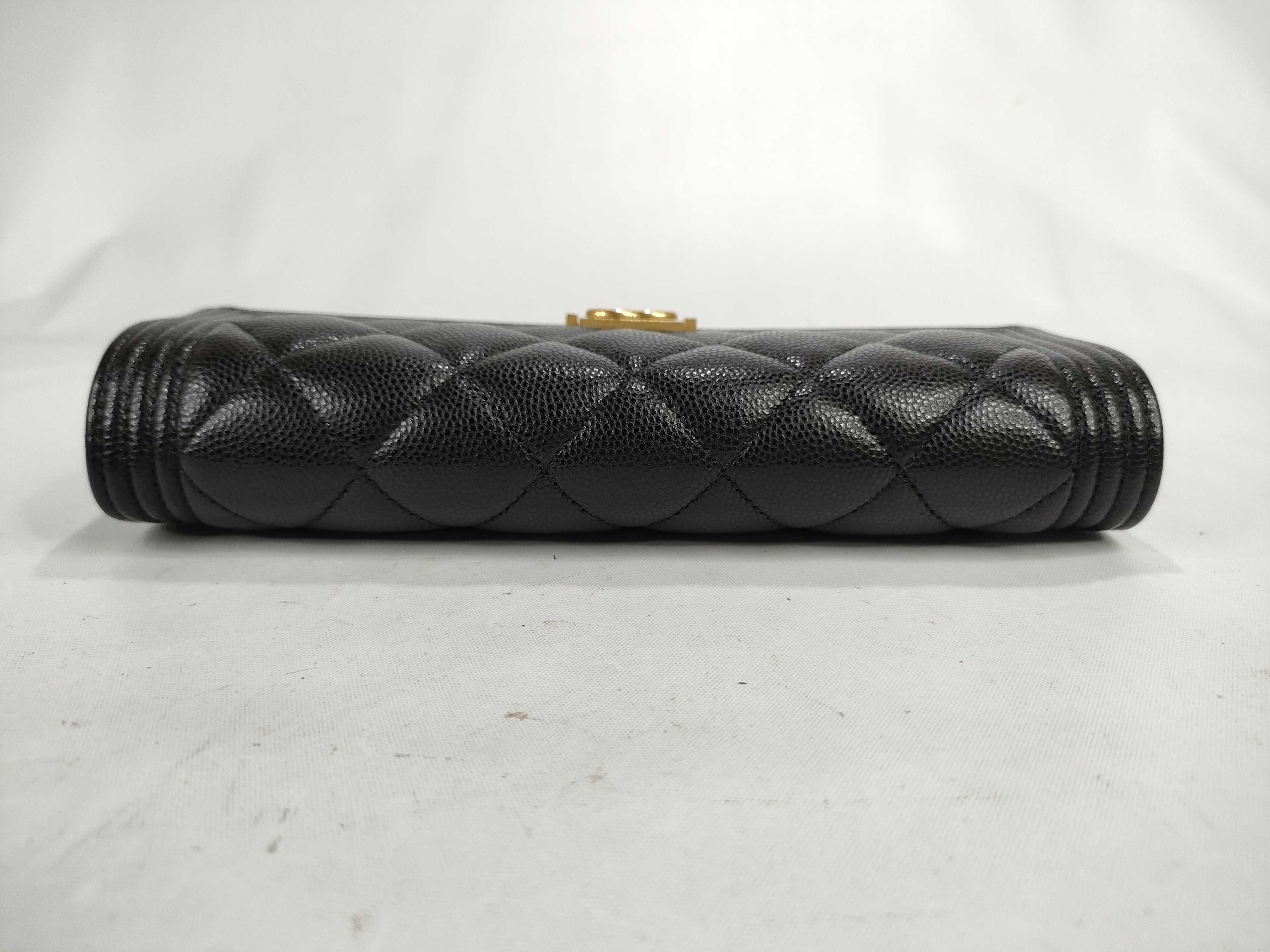 Caviar Skin Chanel Boy Long Wallet No. 31 Wallet — view 6