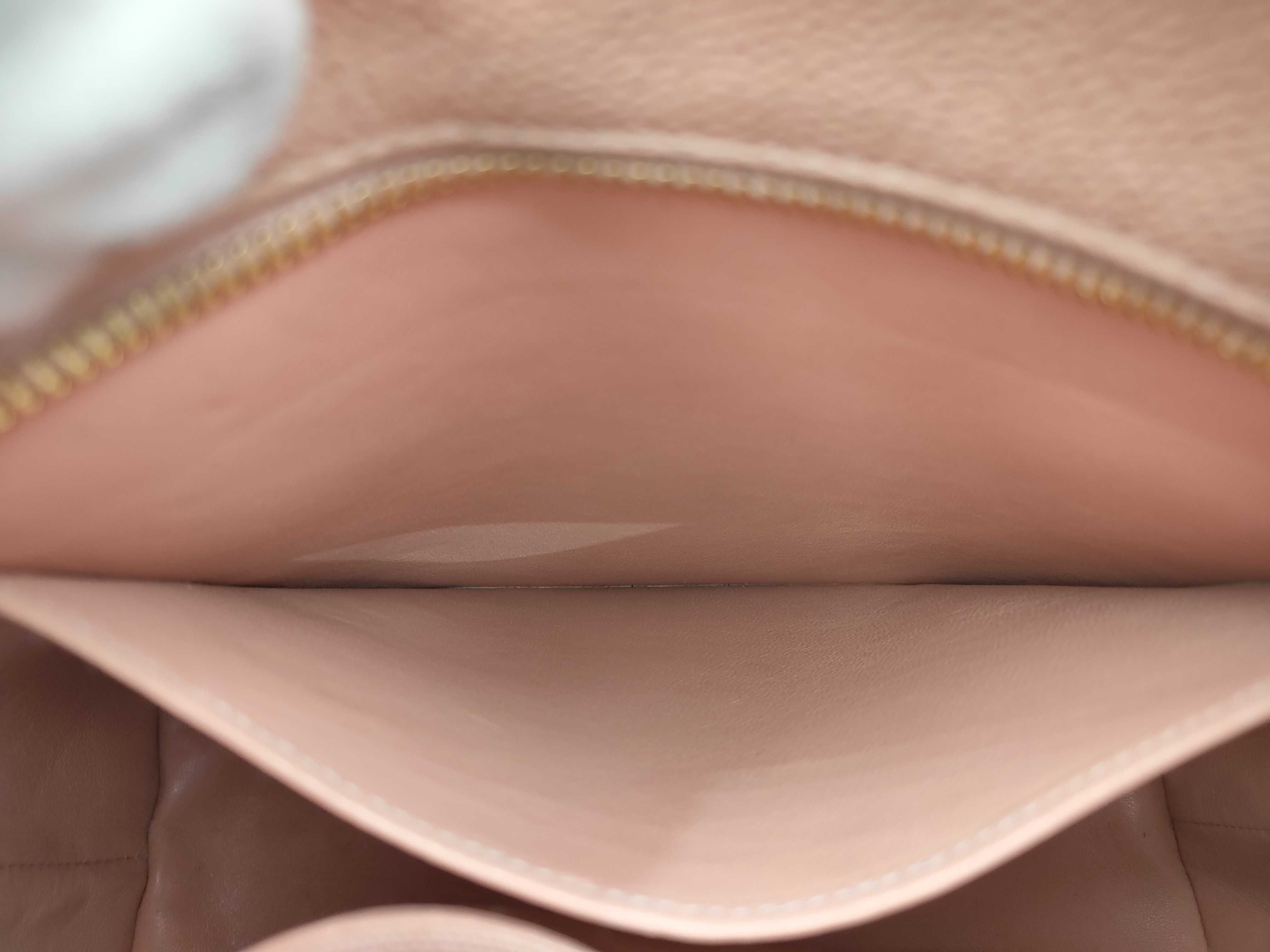 Reissue Tote Bag, Caviar Leather, Pink Beige, Gold Hardware, 6388868 Tote Bag — view 10