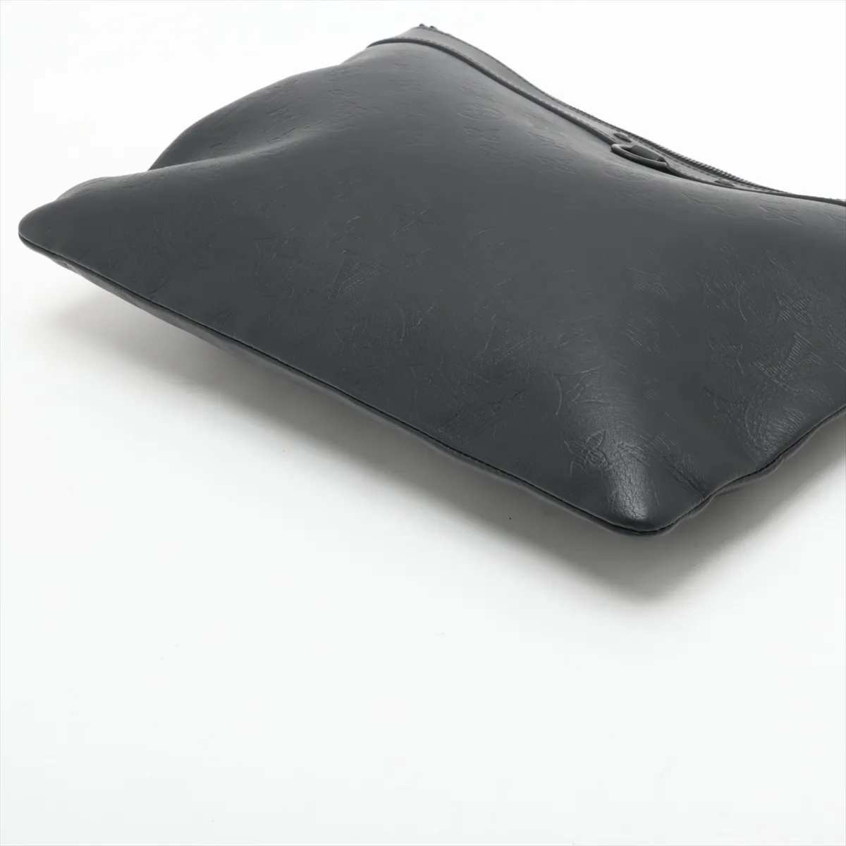 Monogram Shadow Pochette Discovery M62903 UB2119 Black — view 3