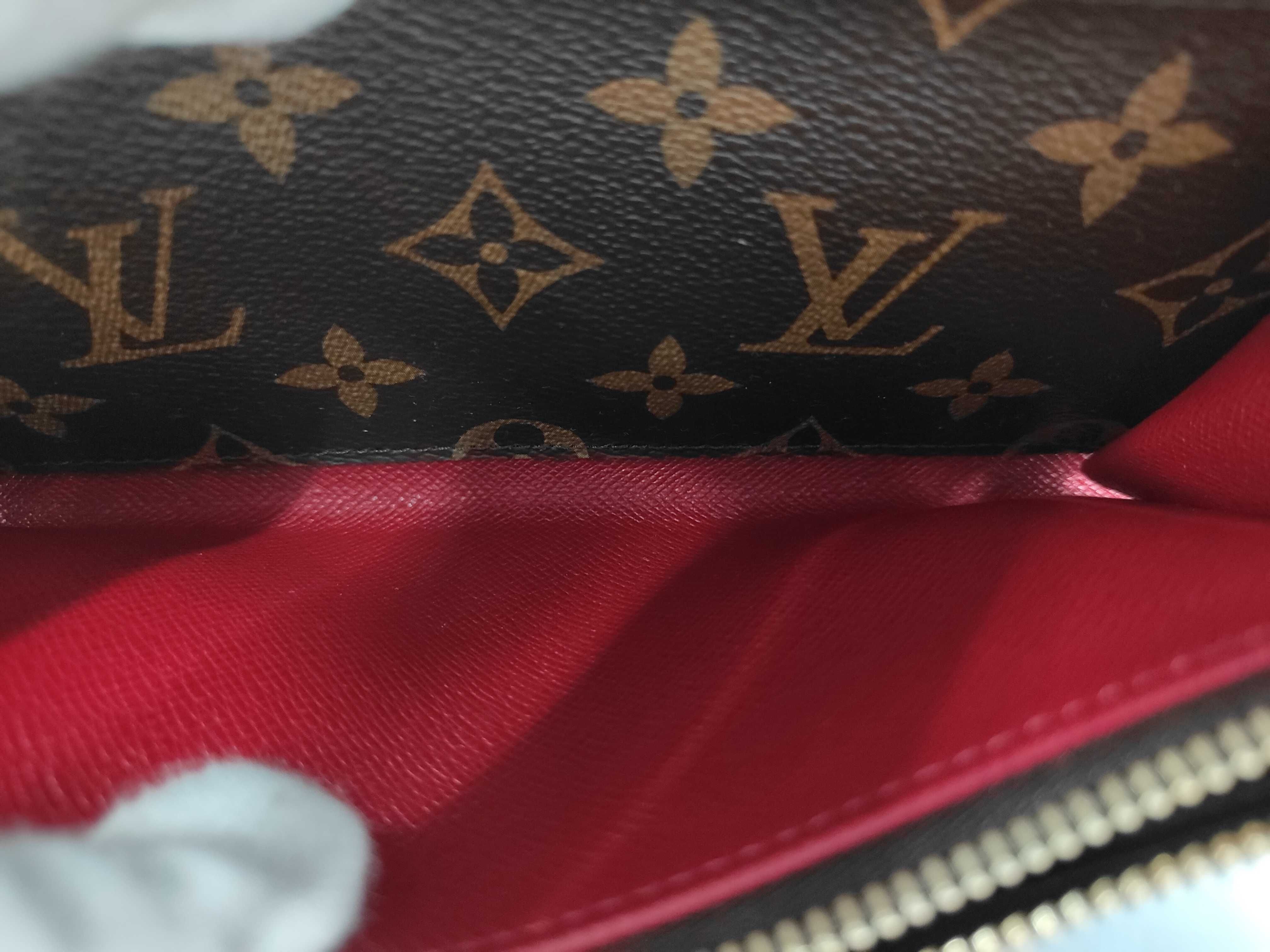 Monogram Portefeuille Emily Long Wallet — view 9