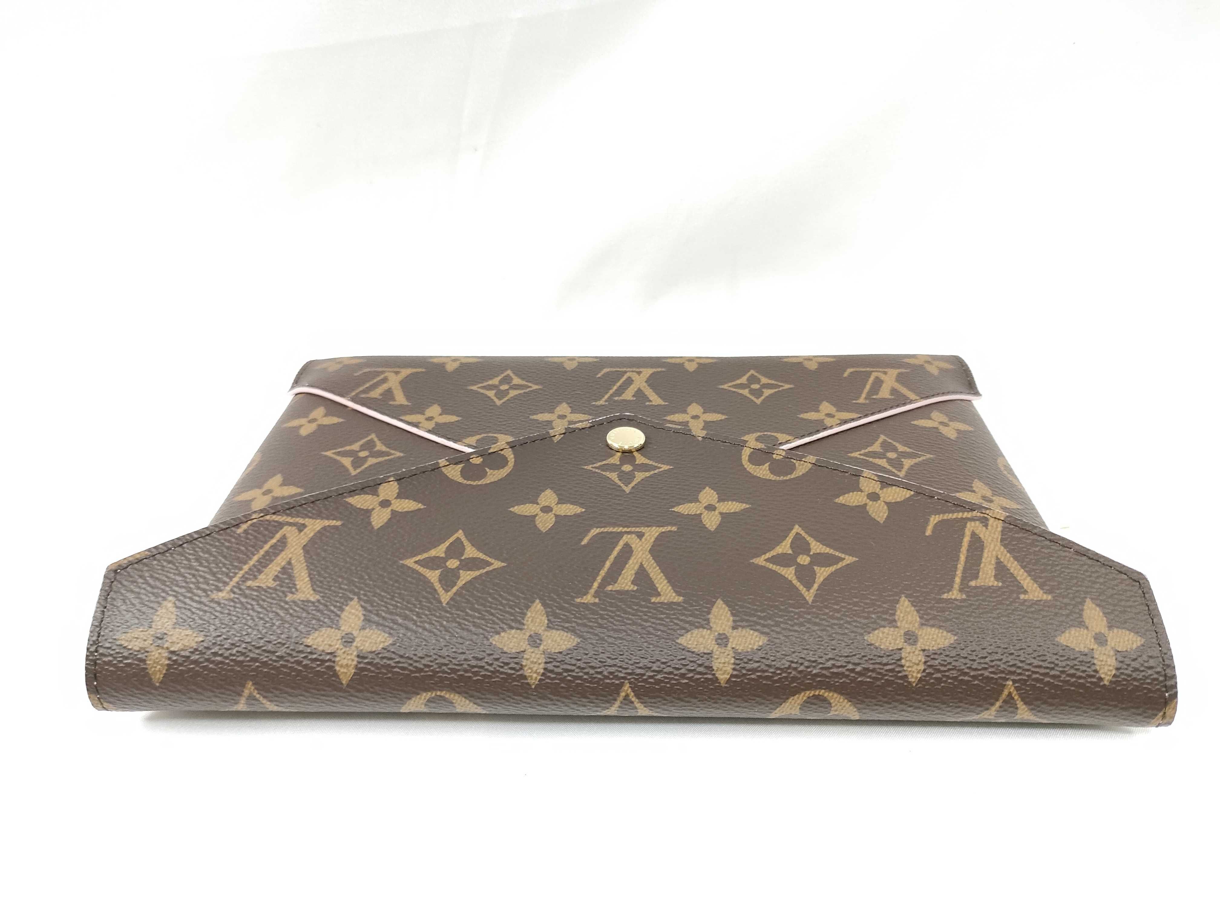 Monogram LOUIS VUITTON Pochette Kirigami M52034 Clutch Bag — view 4