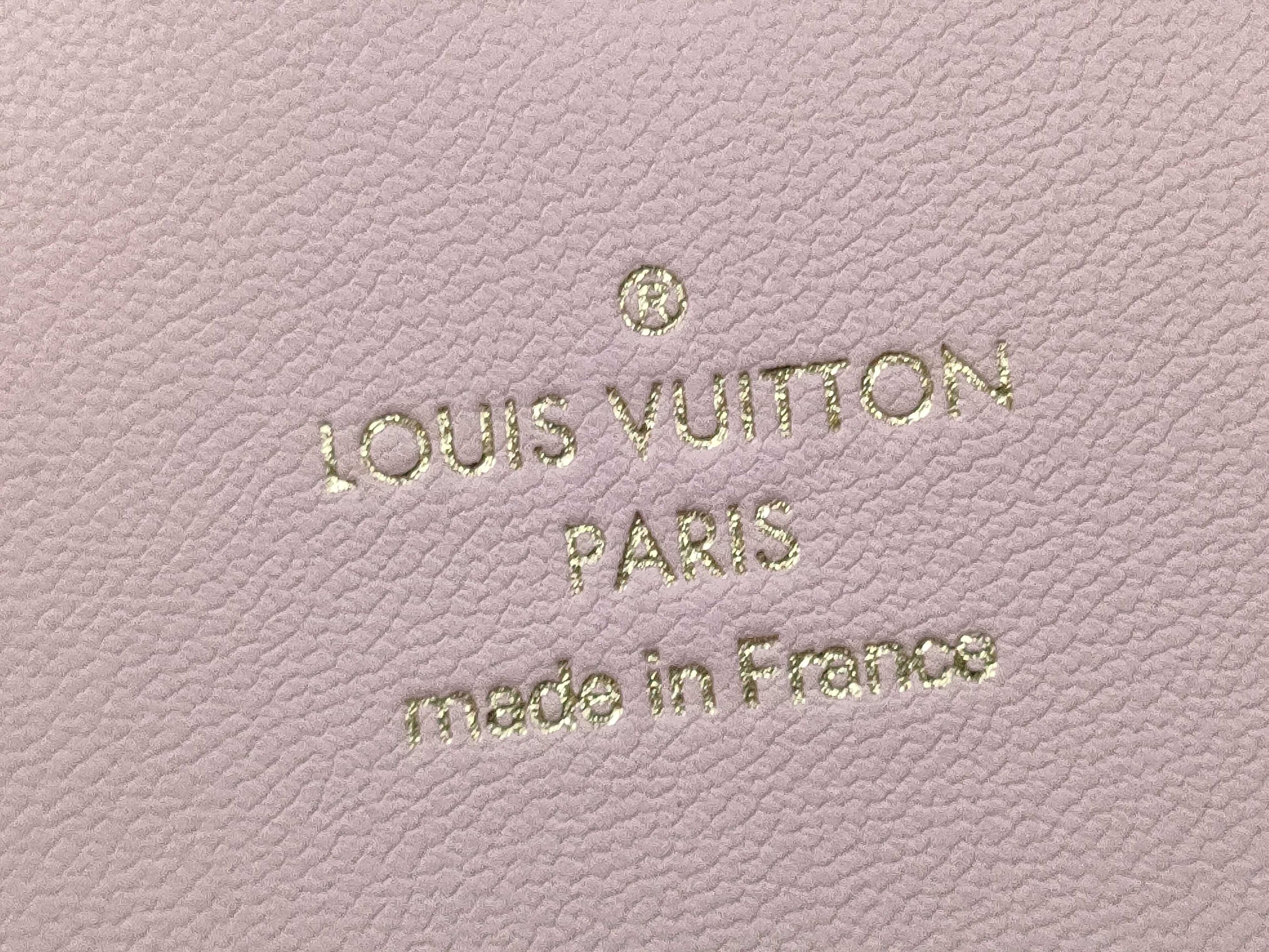 Monogram LOUIS VUITTON Pochette Kirigami M52034 Clutch Bag — view 9